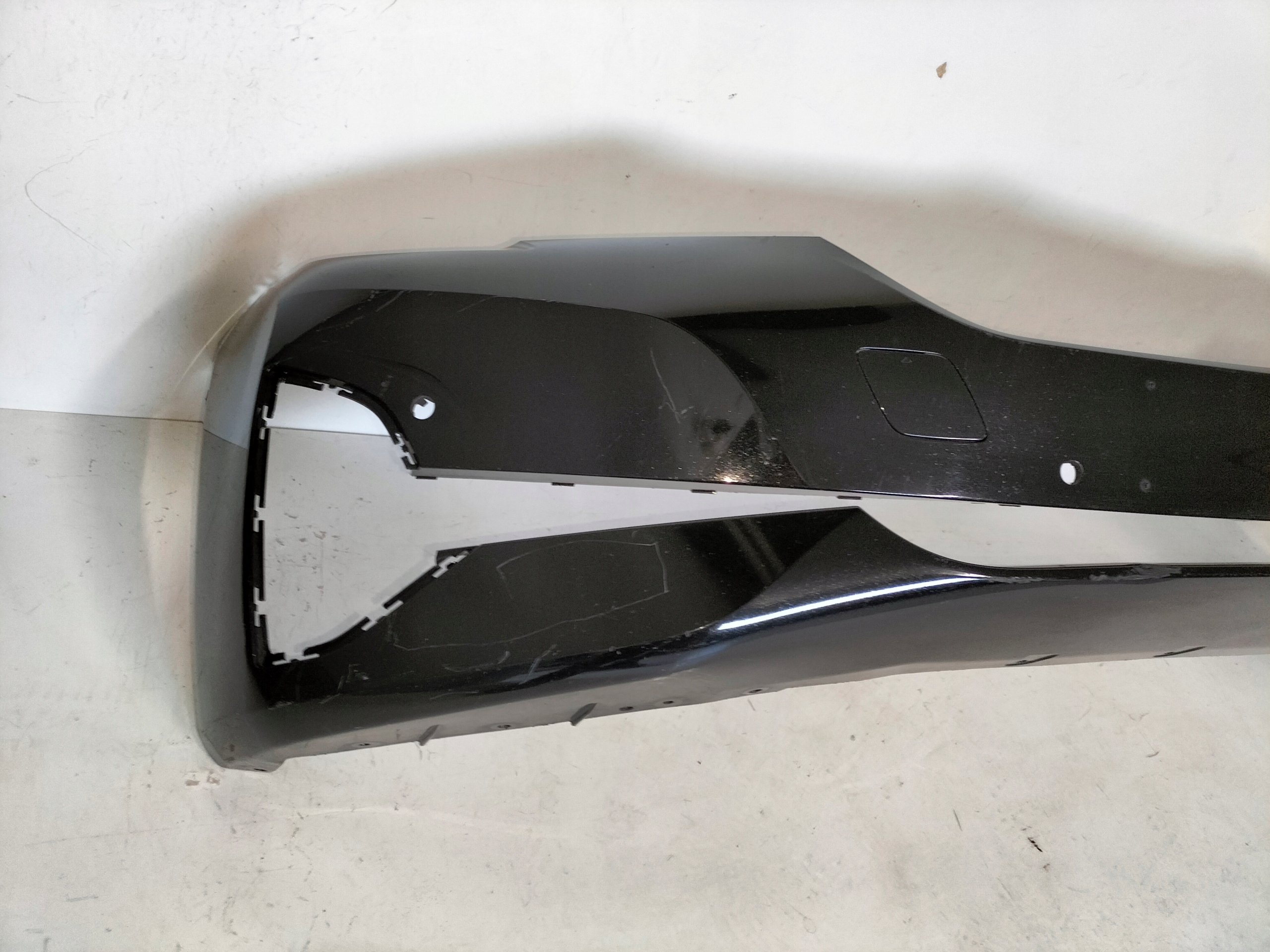 PREDNÝ NÁRAZNÍK BMW 5 G30 G31 LIFT 20-
