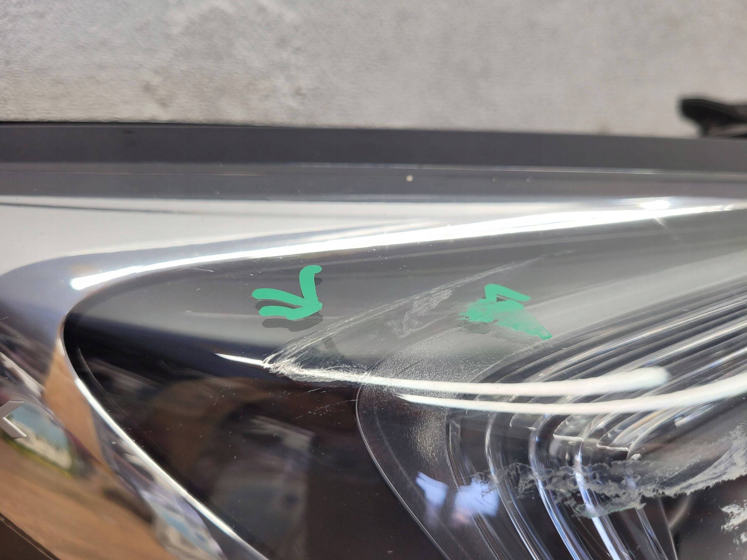 Opel Astra K 39055746 PRAVÉ PREDNÉ SVETLO FULLED