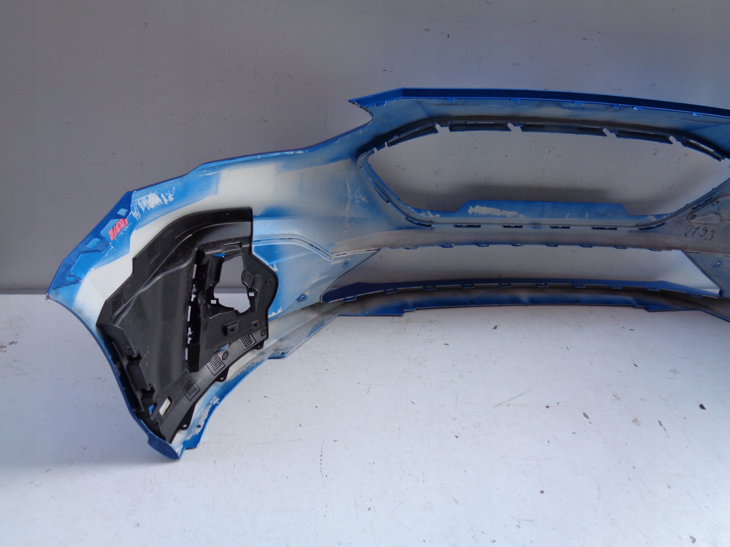 PREDNÝ NÁRAZNÍK FORD FOCUS MK4 18- ST NR 36689