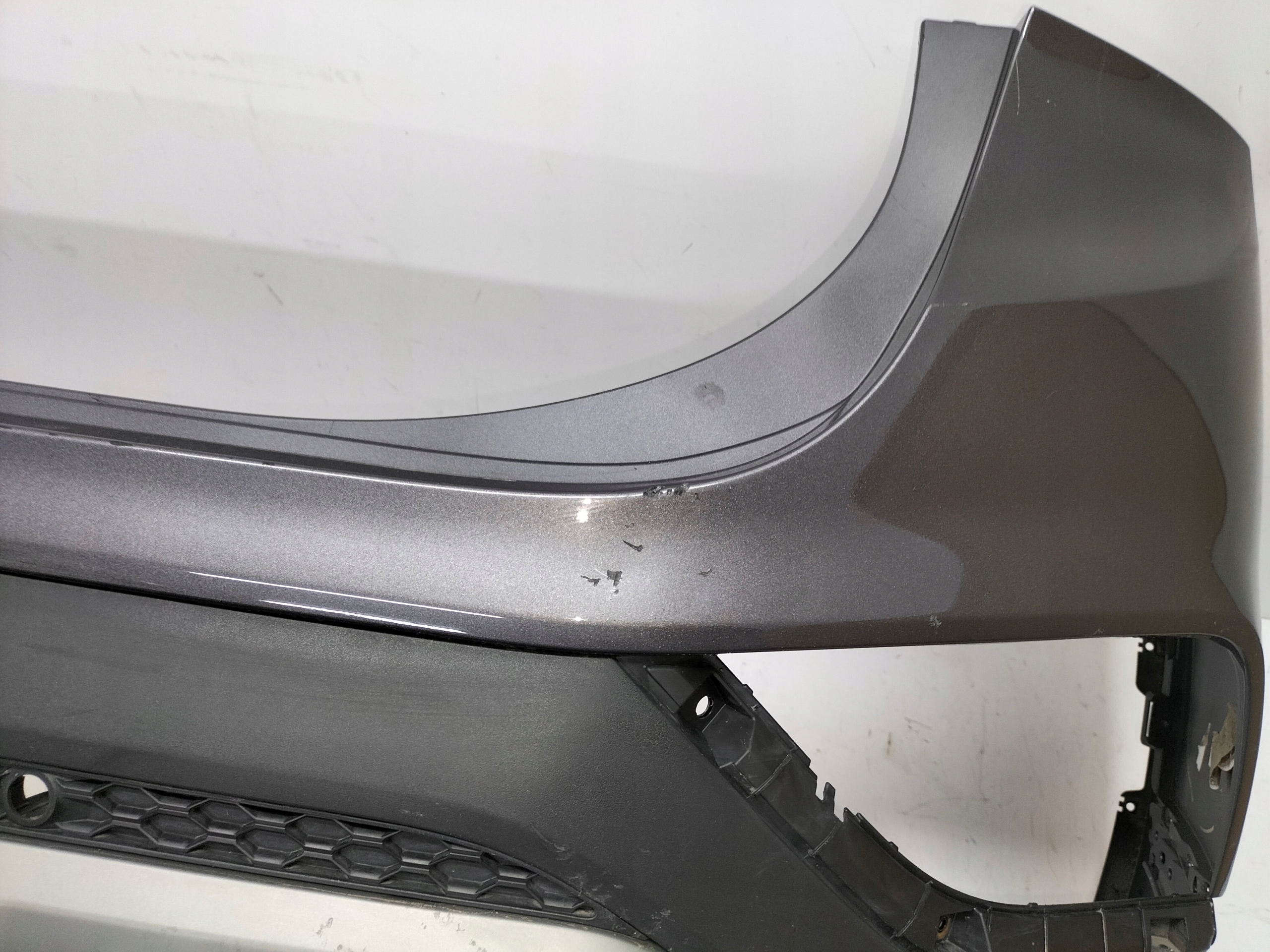 ZADNÝ NÁRAZNÍK HYUNDAI SANTA FE IV 18-21