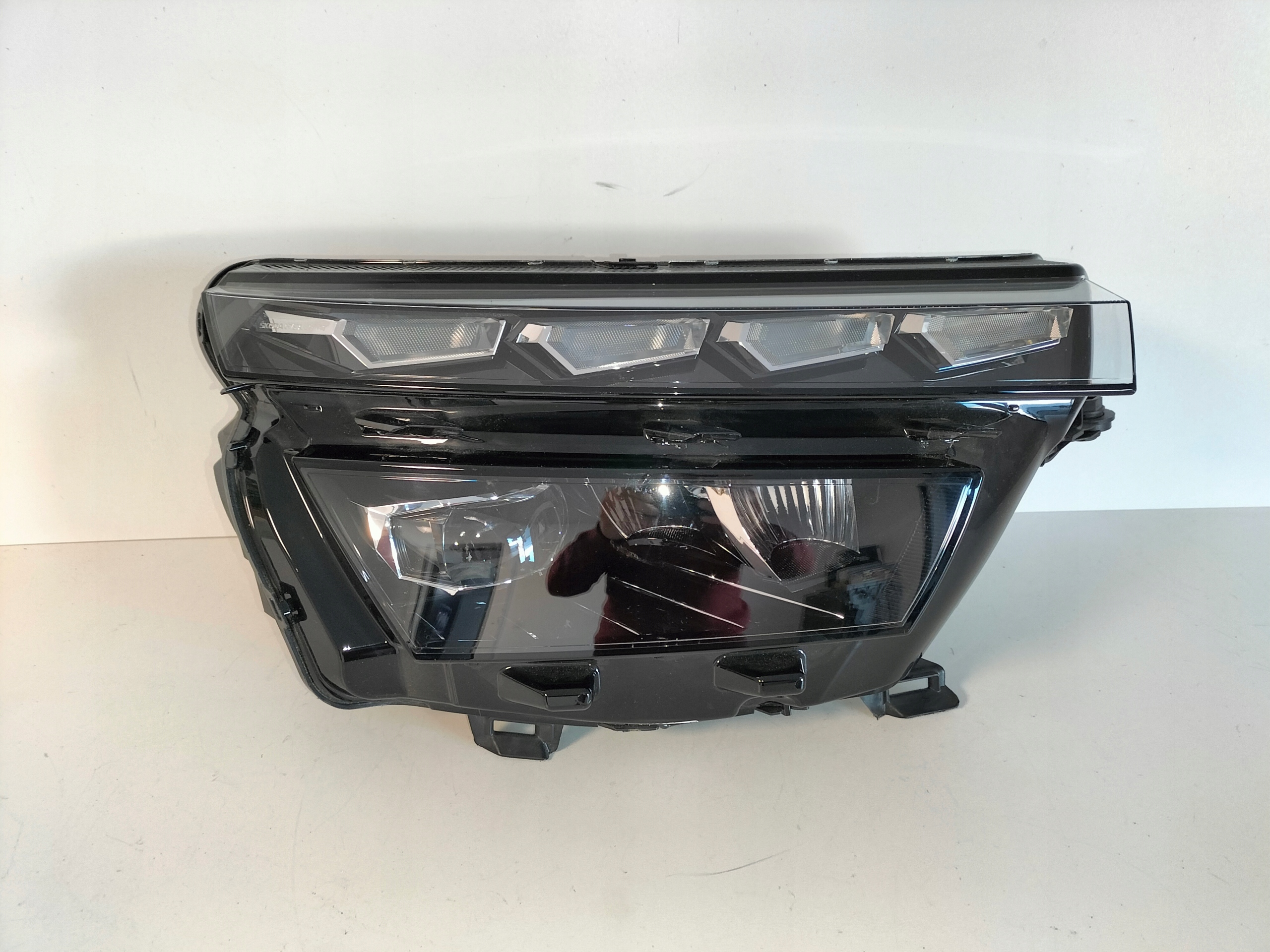 PRAVE PREDNE SVETLO SKODA KAMIQ 19- FULL LED CRYSTAL LIGHTING