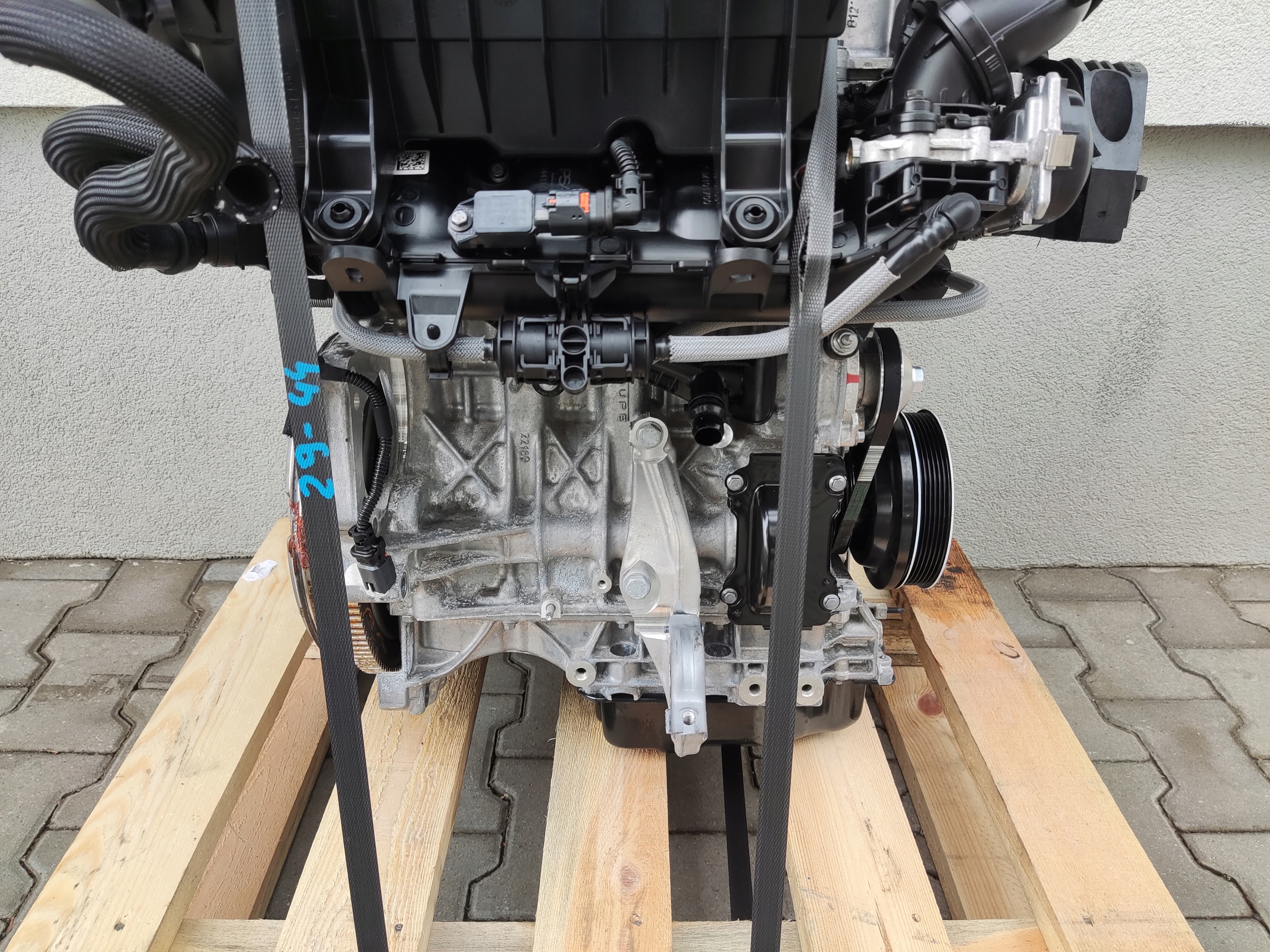KOMPLETNÝ MOTOR TURBO PEUGEOT 208 II 1.2 THP HN09 10Z1AM