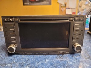 VW TOUAREG I RADIO NAVIGACIA 7L6035191N VW TOUAREG I RADIO NAVIGACIA 7L6035191N