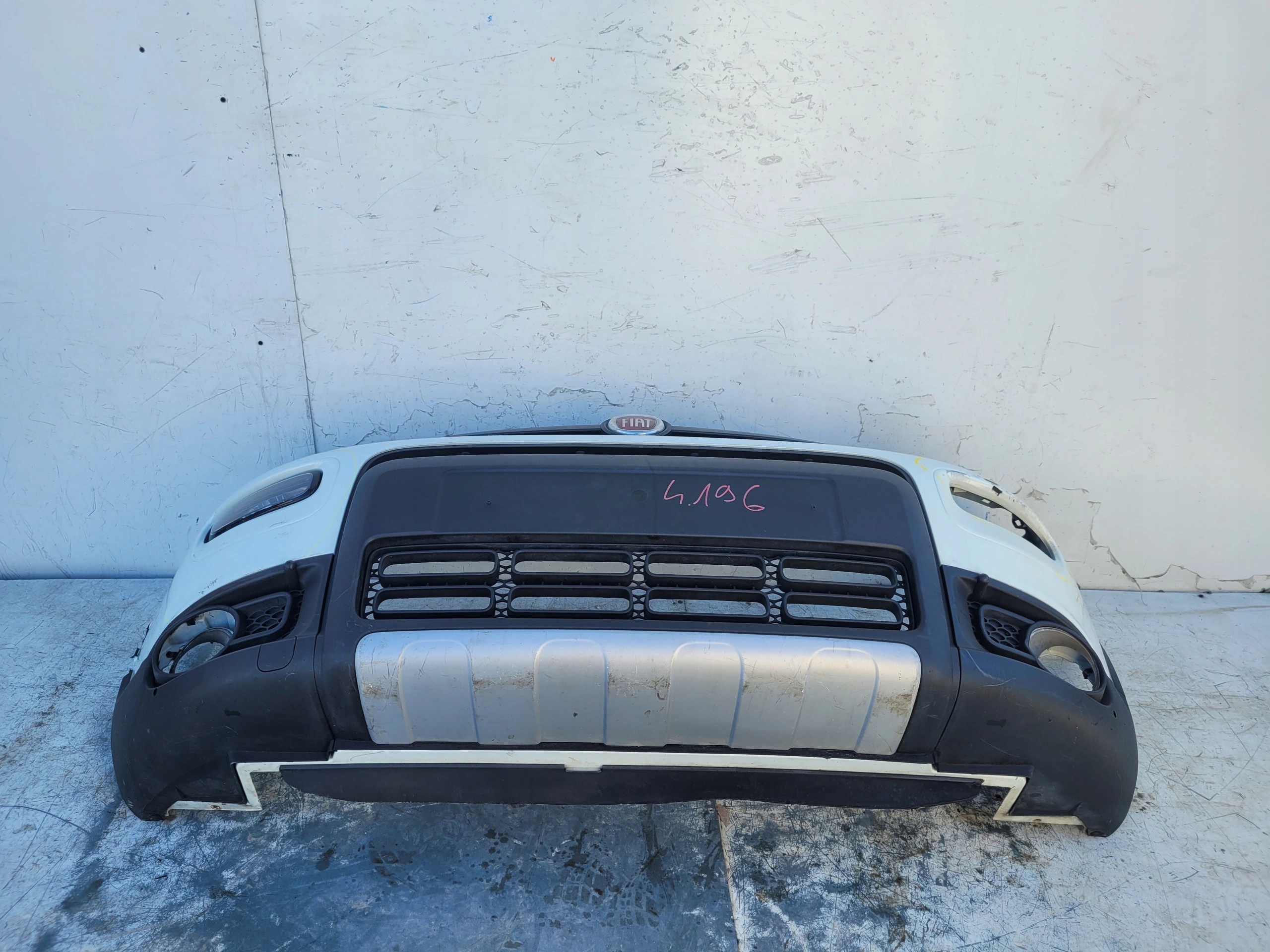 FIAT PANDA III 3 CROSS PREDNÝ NÁRAZNÍK