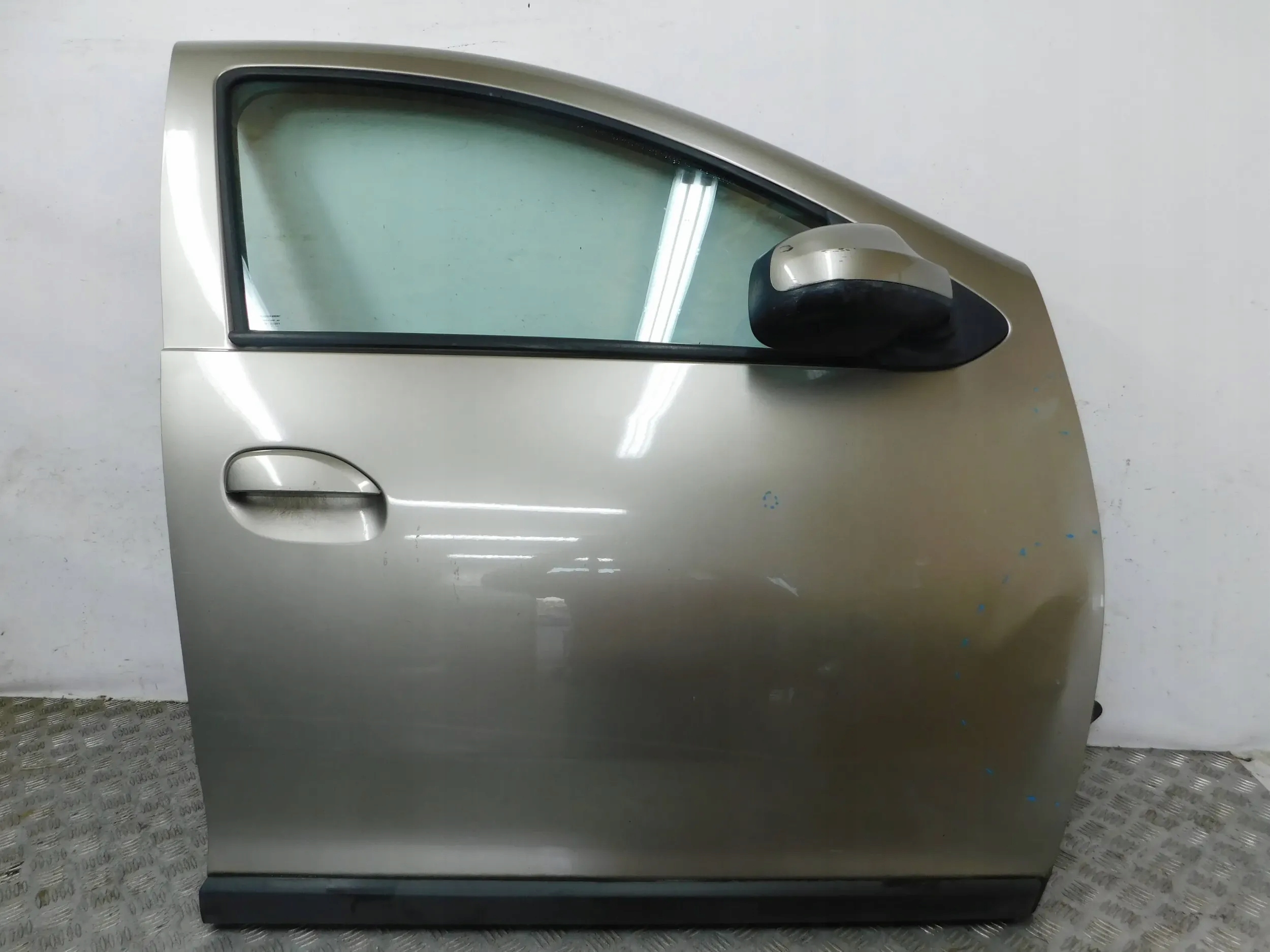 PRAVE PREDNE DVERE DACIA LOGAN II SANDERO II