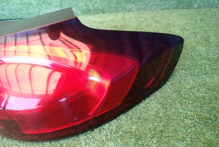 OPEL ZAFIRA C PRAVE ZADNE SVETLO