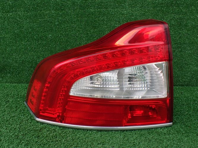 VOLVO S80 LED LIFT  LAVE ZADNE SVETLO