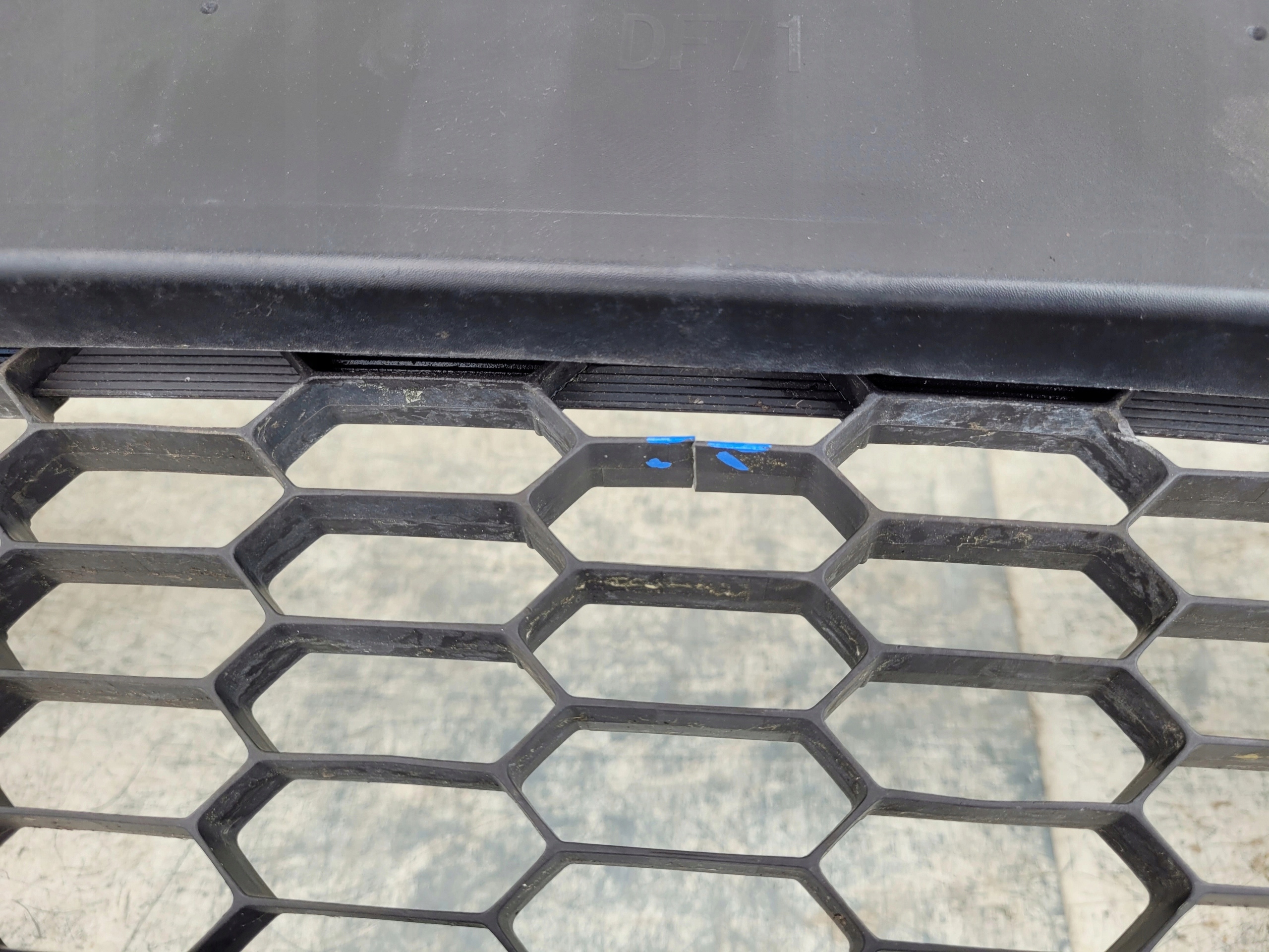 MAZDA 2 II 08- PREDNÝ NÁRAZNÍK