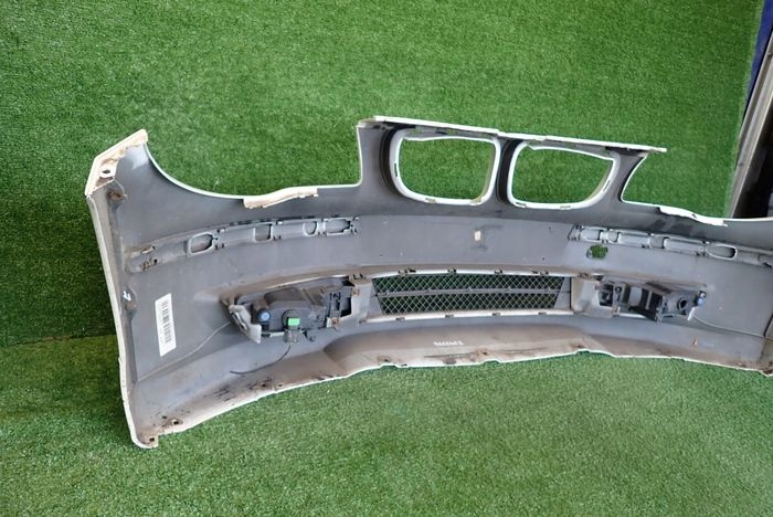 BMW E87 1 LIFT 07-11 PREDNÝ NÁRAZNÍK