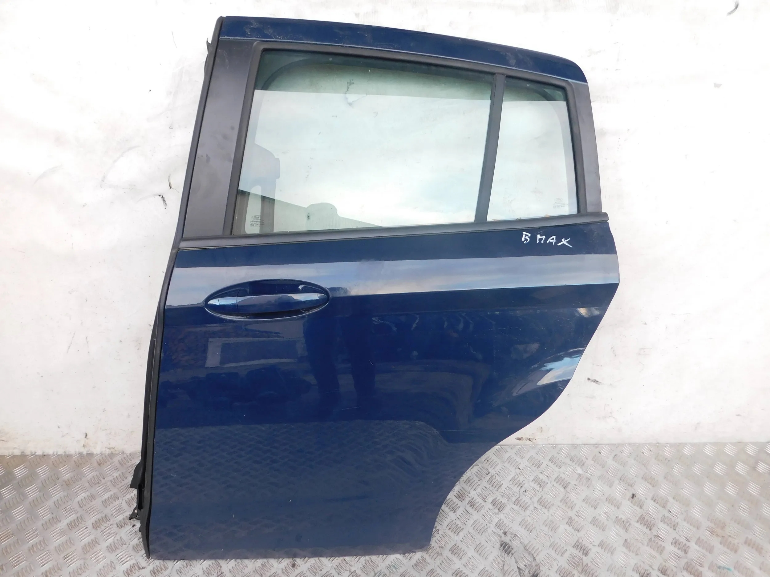LAVE ZADNE DVERE FORD B-MAX