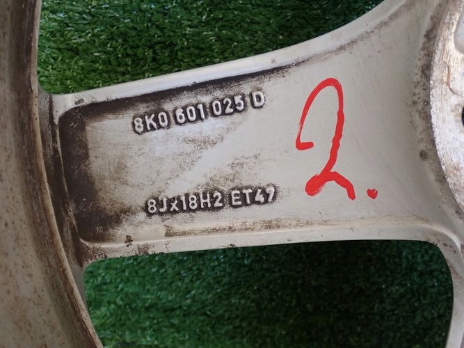 AUDI A4 B8 B9 8Jx18 ET47 5×112 HLINIKOVY DISK ELEKTRON 8K0601025D