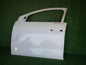 DACIA SANDERO LOGAN III 20- LAVE PREDNE DVERE DACIA SANDERO LOGAN III 20- LAVE PREDNE DVERE