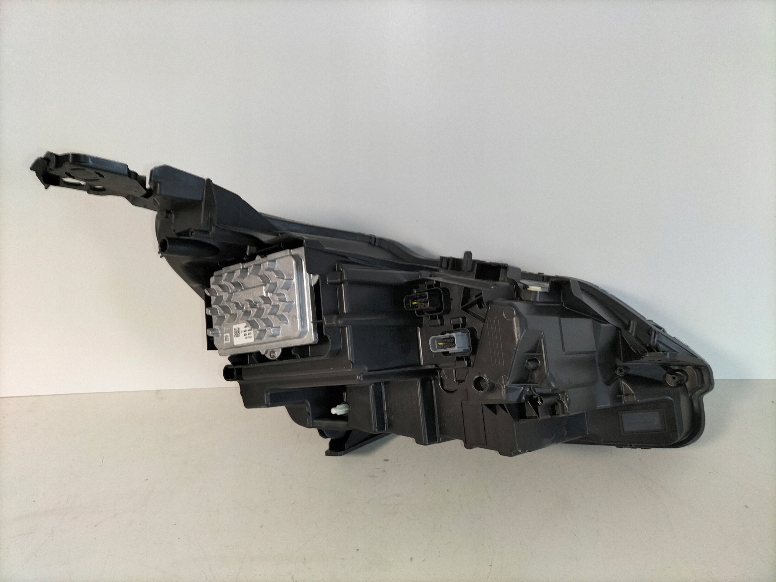 LAVE PREDNE SVETLO PEUGEOT 3008 II 5008 II LIFT 20- FULL LED