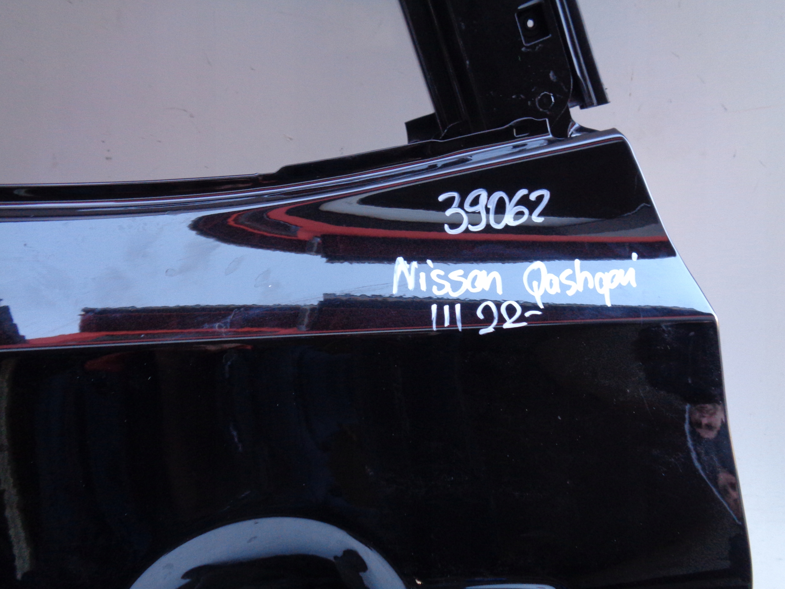 ĽAVÉ ZADNÉ DVERE NISSAN QASHQAI III 22- NR 39062