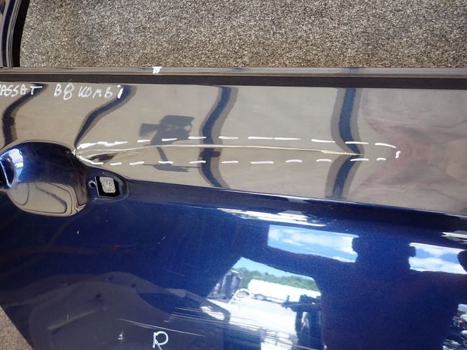 VW PASSAT B8 KOMBI PRAVE ZADNE DVERE