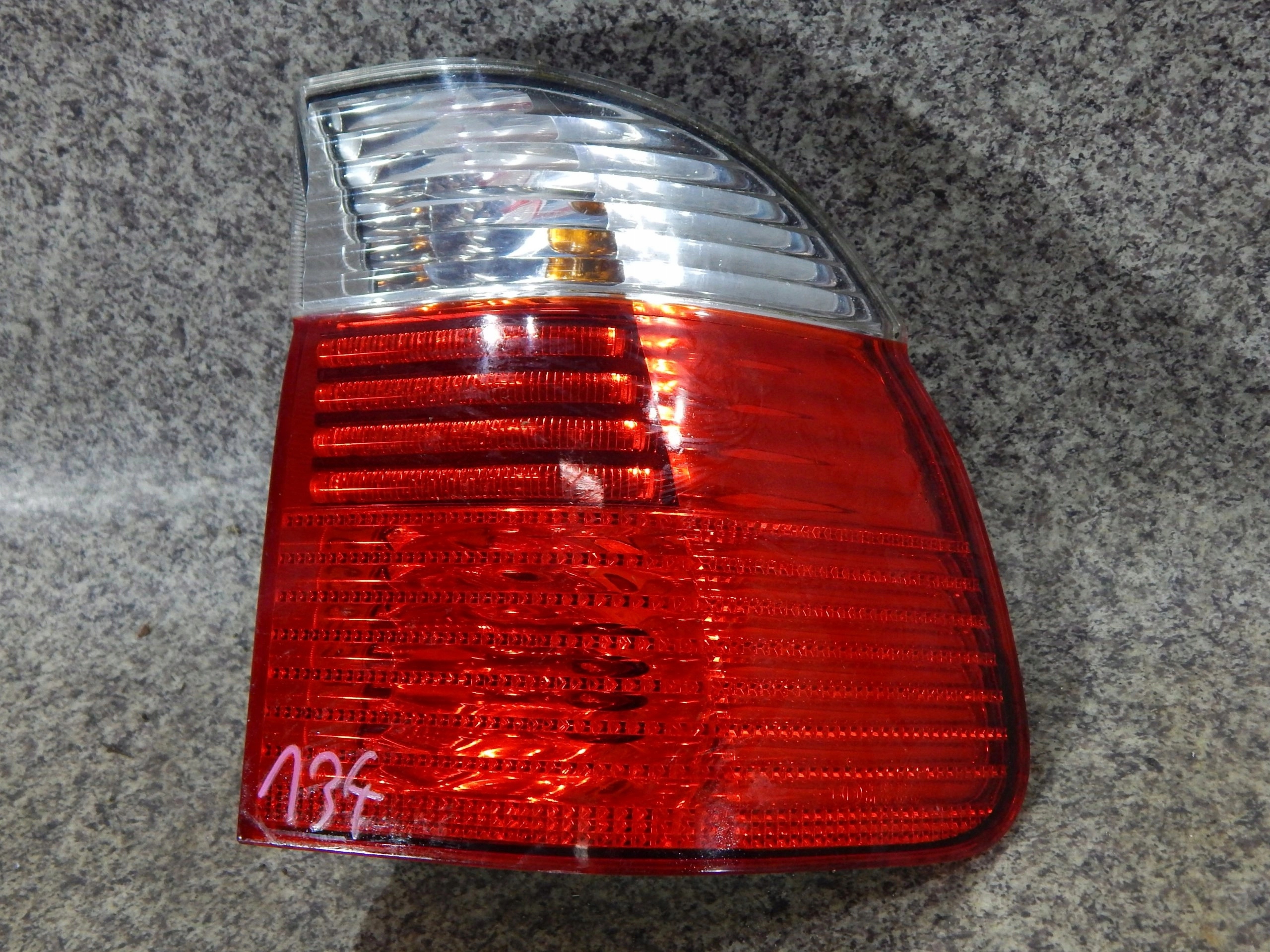 BMW E39 kombi lift LED PRAVÉ ZADNÉ SVETLO
