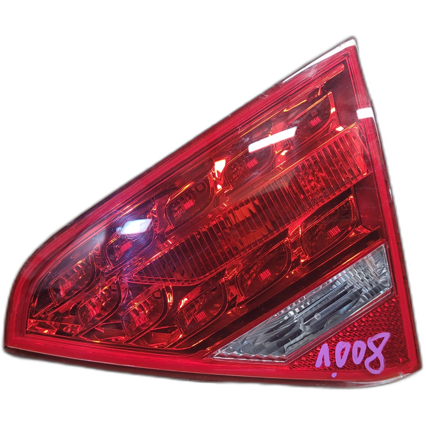 AUDI A5 08-011 8T0945094A PRAVE ZADNE SVETLO V KAPOTE