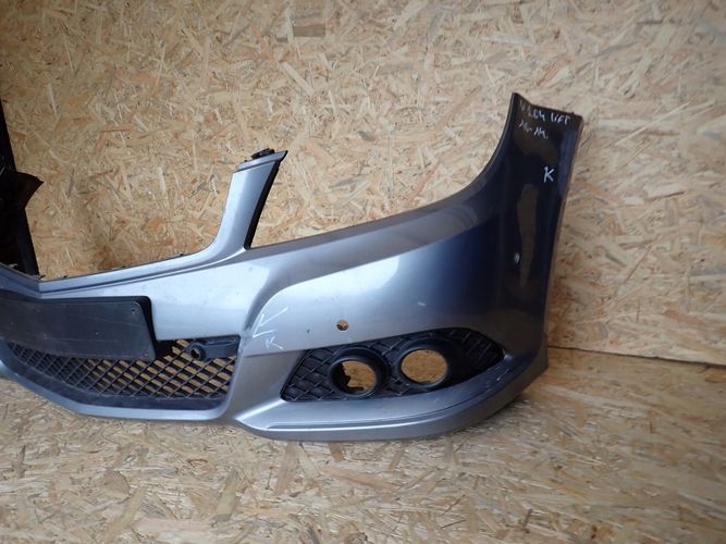 MERCEDES W204 204 C-KLASA LIFT 10-14 PREDNÝ NÁRAZNÍK