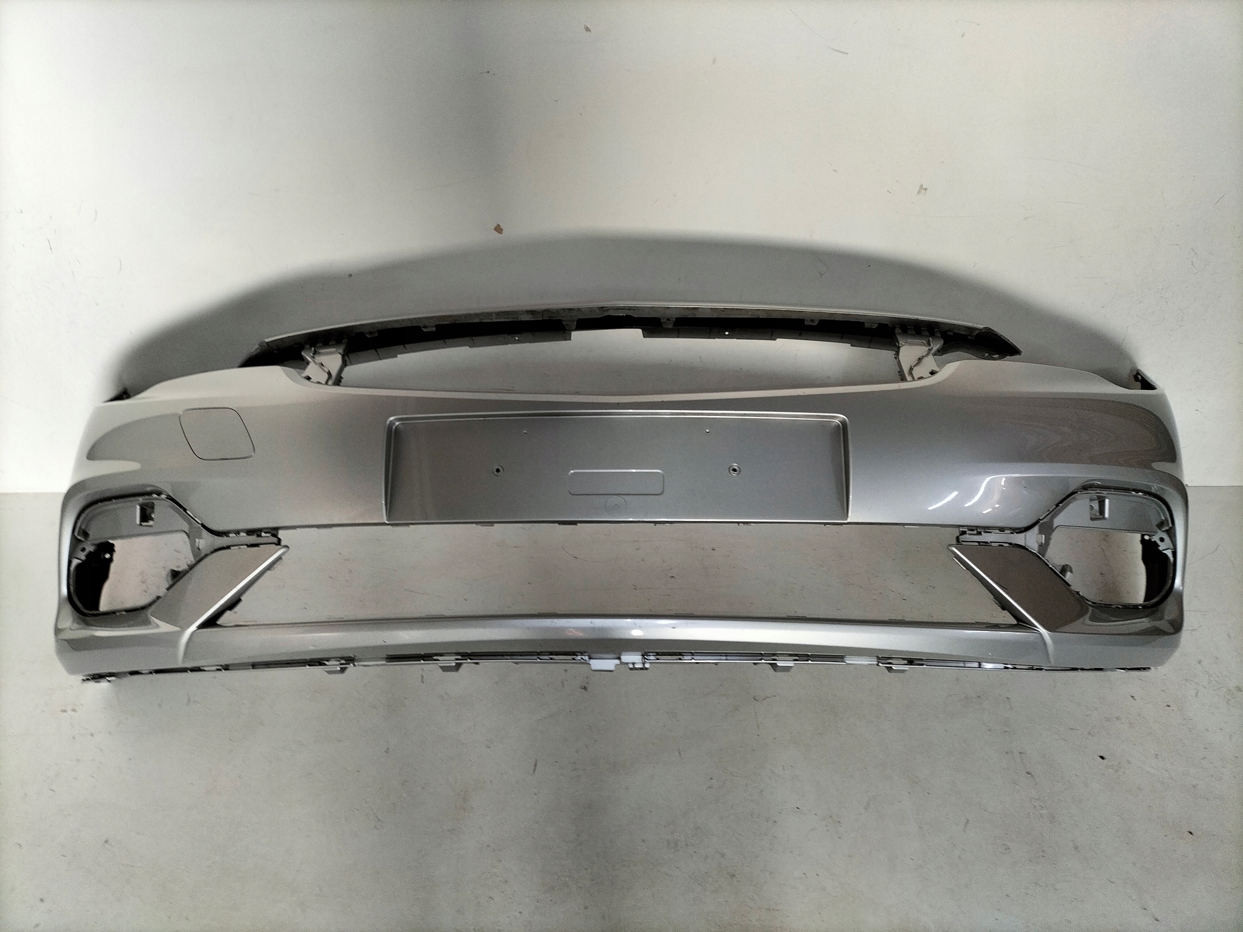 PREDNÝ NÁRAZNÍK OPEL ASTRA V K LIFT 19-