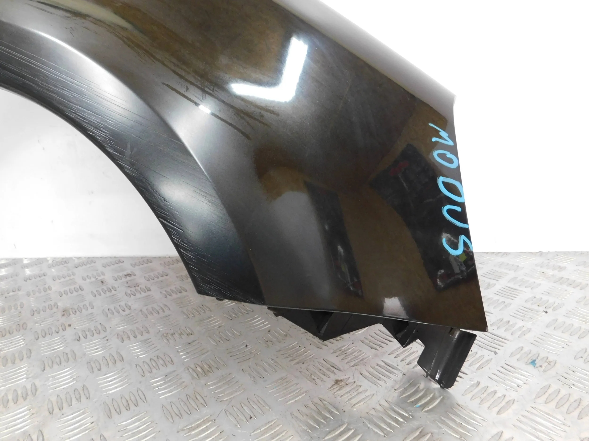 BLATNIK PREDNÝ PRAVY MODUS LIFT 08-