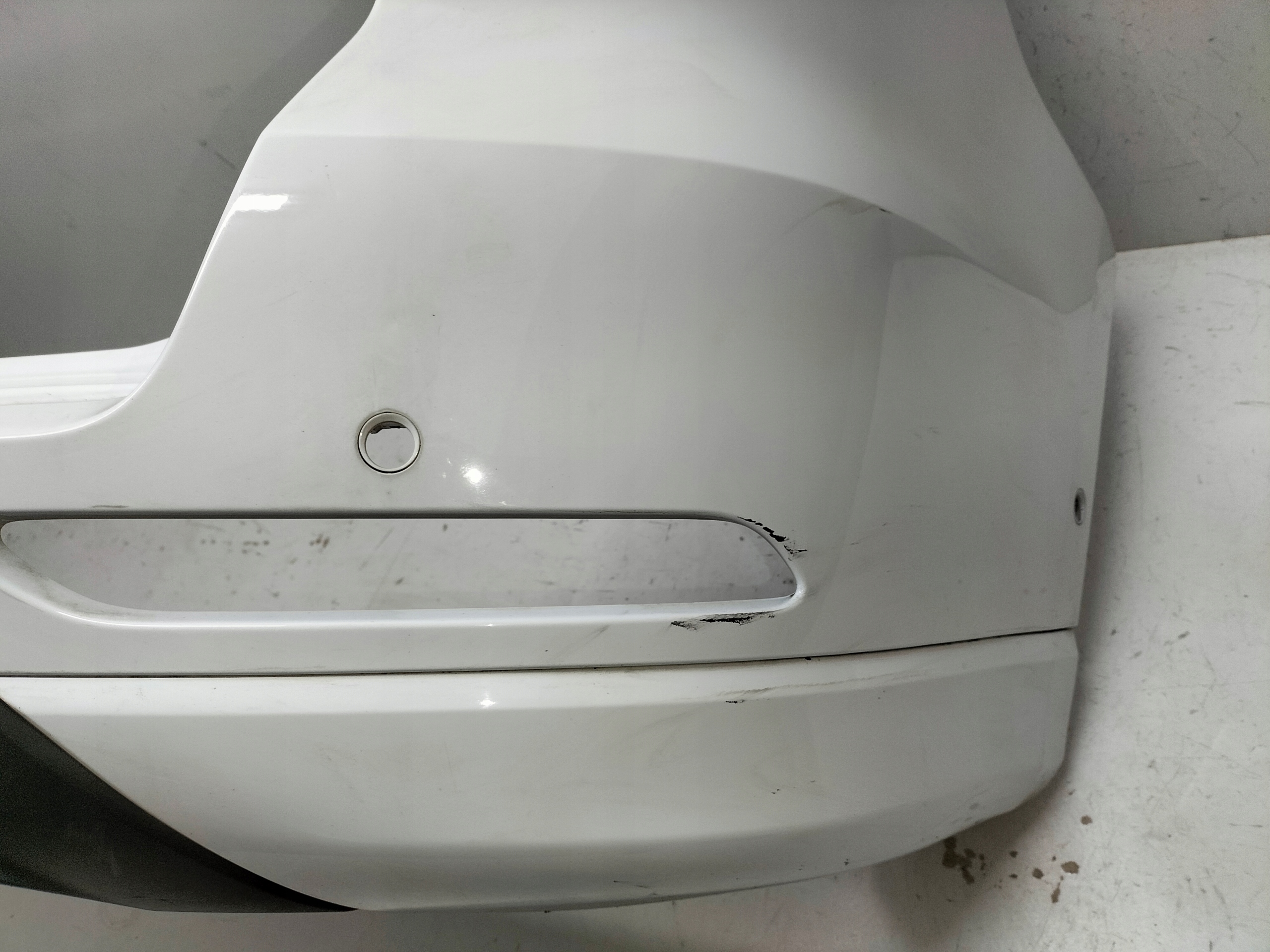 ZADNÝ NÁRAZNÍK FORD S-MAX SMAX MK2 15-