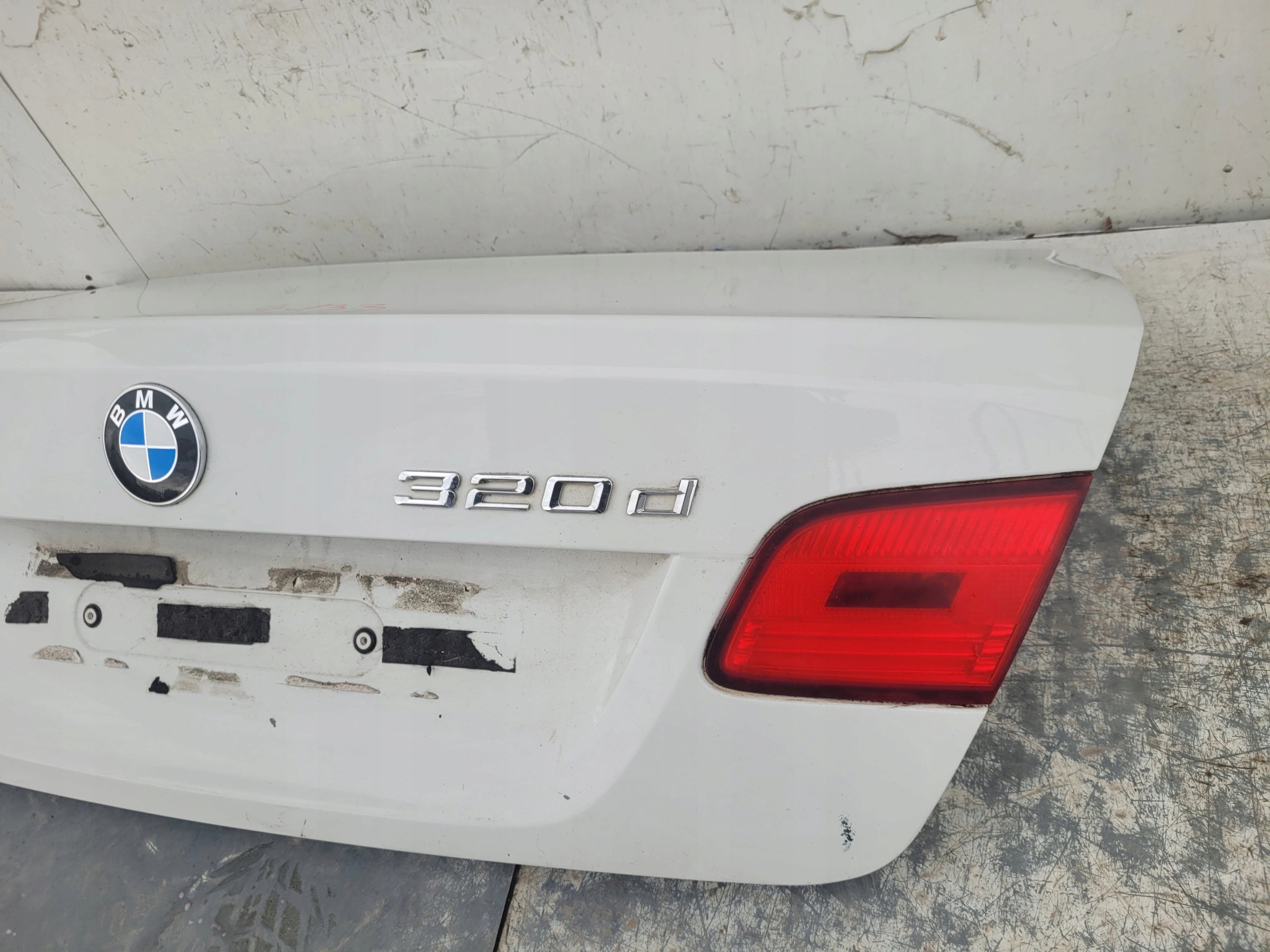 BMW E92 CABRIO ZADNÁ KAPOTA