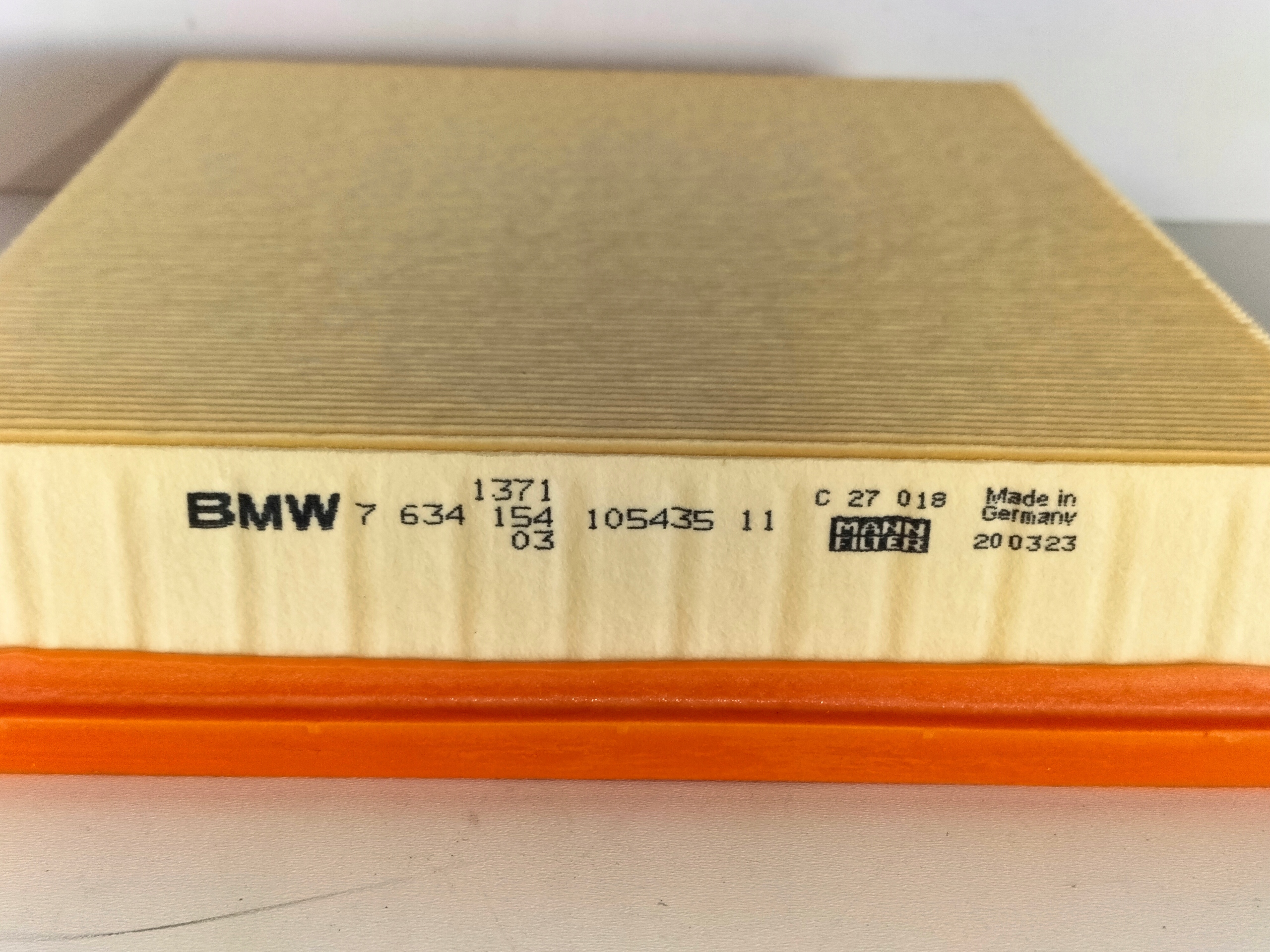 FILTER VZDUCHU VLOŽKA  BMW i8 I12 I15 14- HYBRID