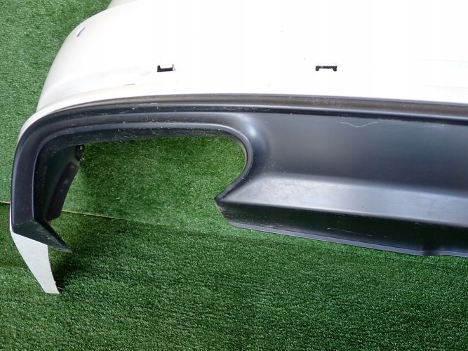 AUDI A4 B9 KOMBI 15- ZADNÝ NÁRAZNÍK