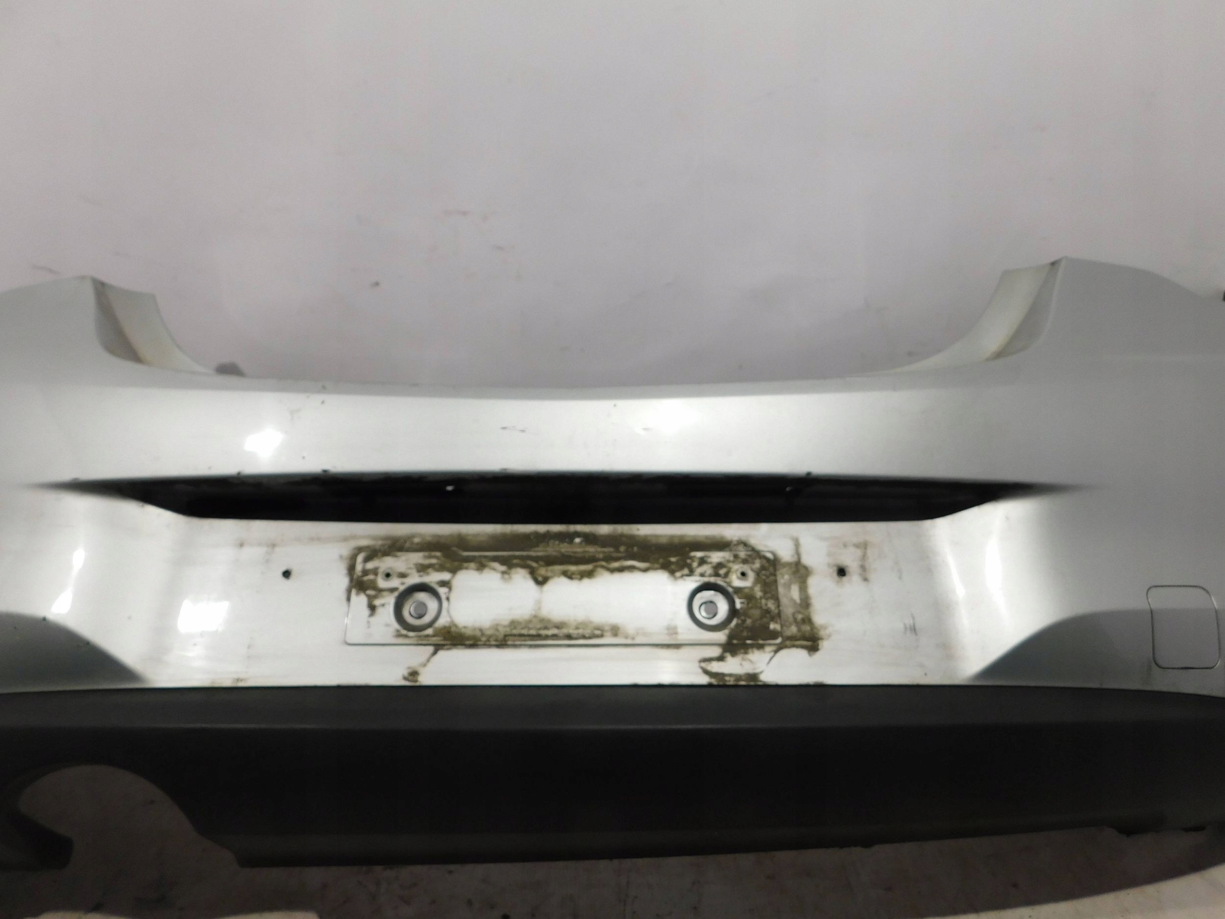 ZADNÝ NÁRAZNÍK OPEL CORSA E