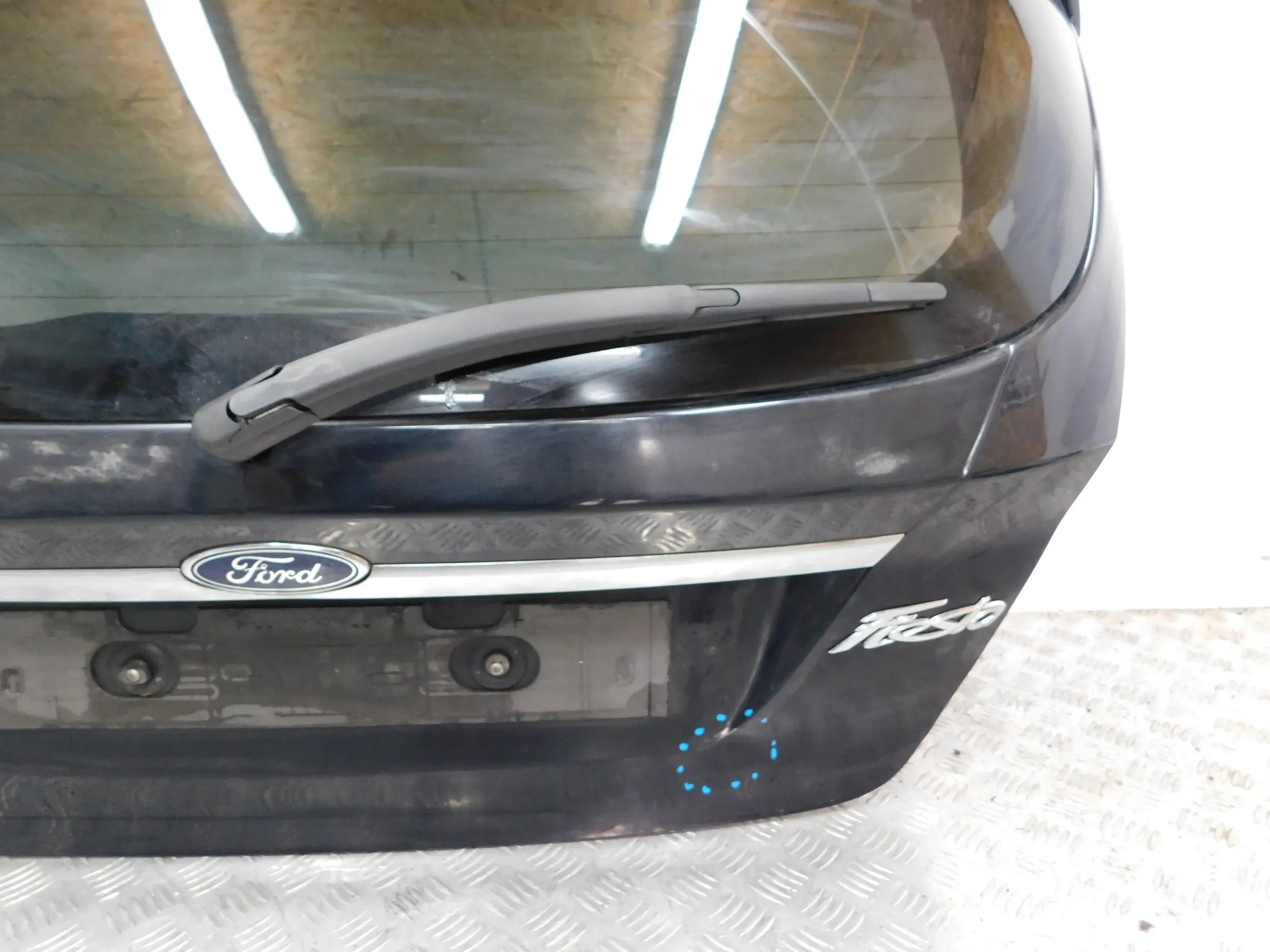 ZADNÁ KAPOTA FORD FIESTA MK7