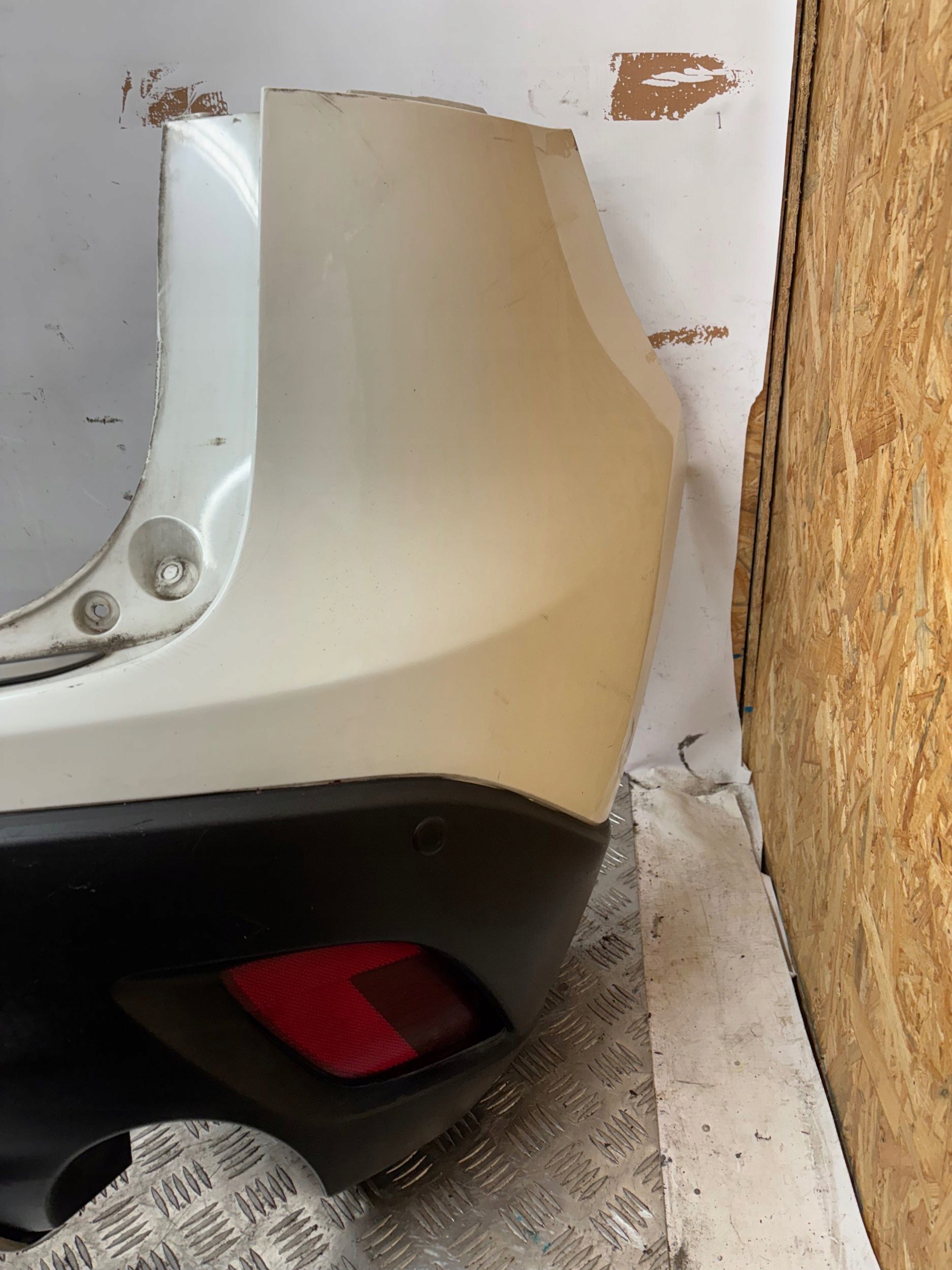 ZADNÝ NÁRAZNÍK MAZDA CX-5 PDC 12-