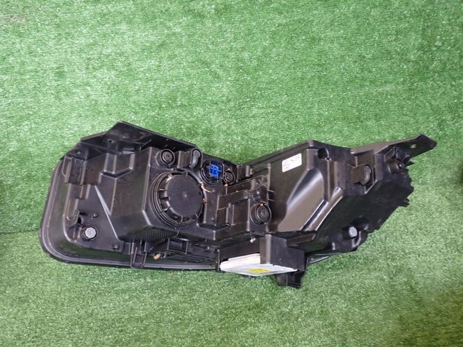 HYUNDAI IONIQ V 5 FULL LED 21- PRAVE PREDNE SVETLO