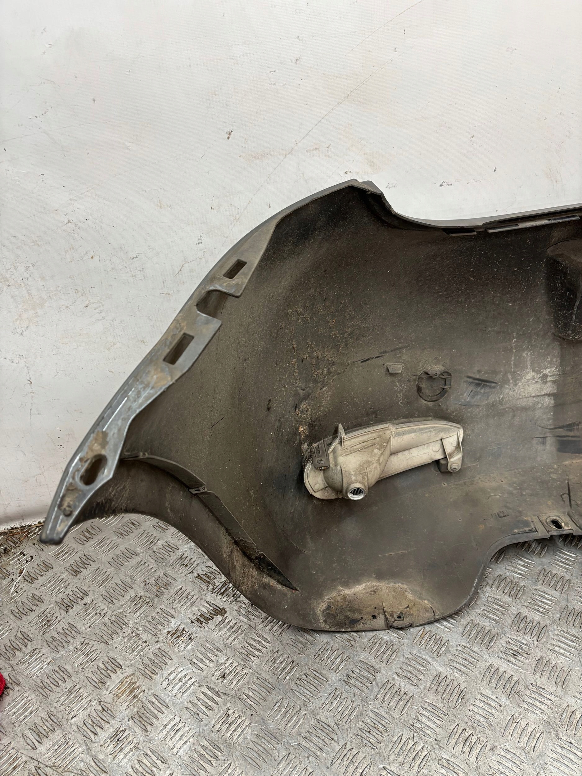 ZADNÝ NÁRAZNÍK FIAT PUNTO LIFT 12-