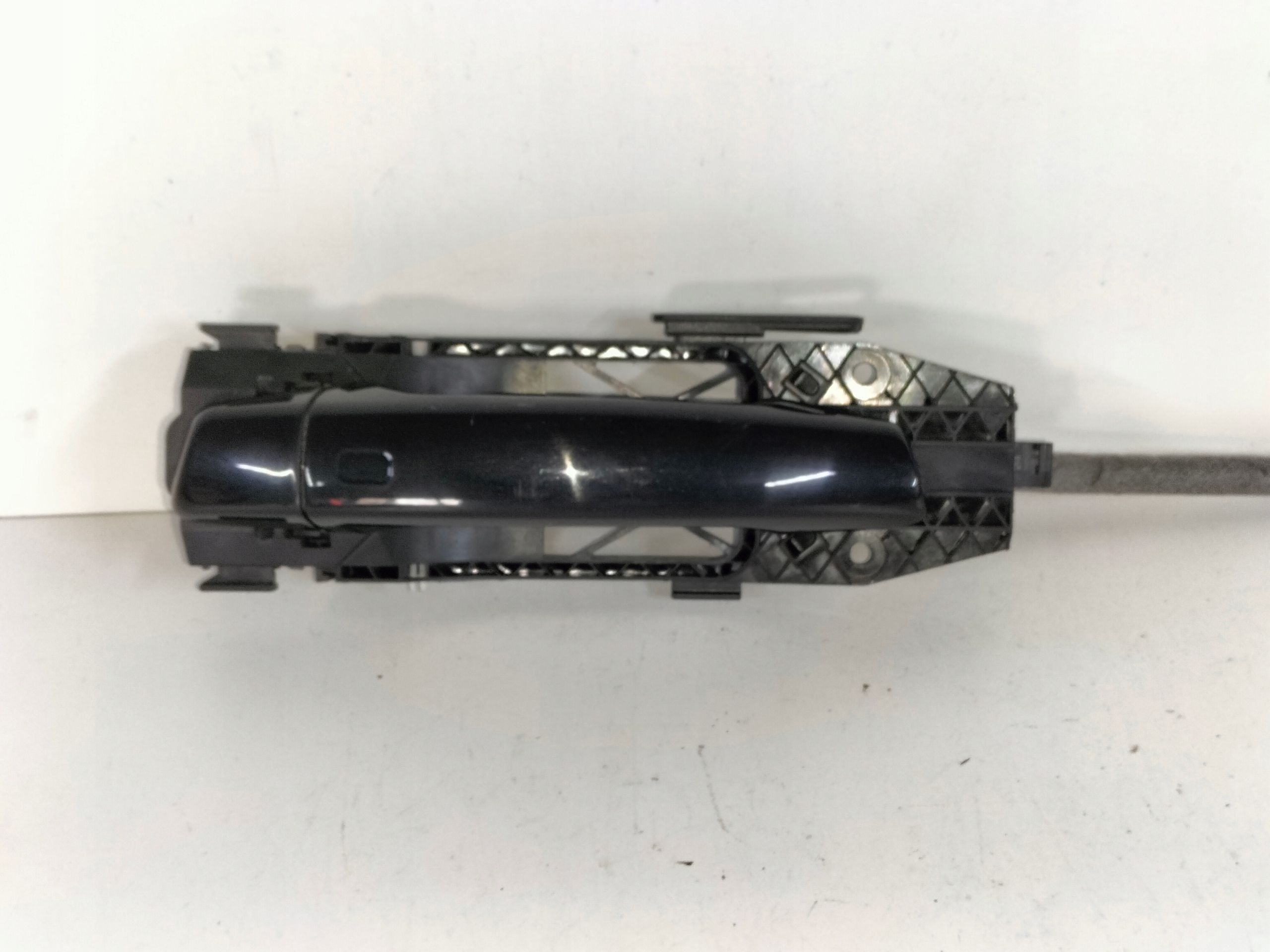 KĽUČKA ĽAVÝCH ZADNÝCH DVERÍ AUDI A3 8V 12-