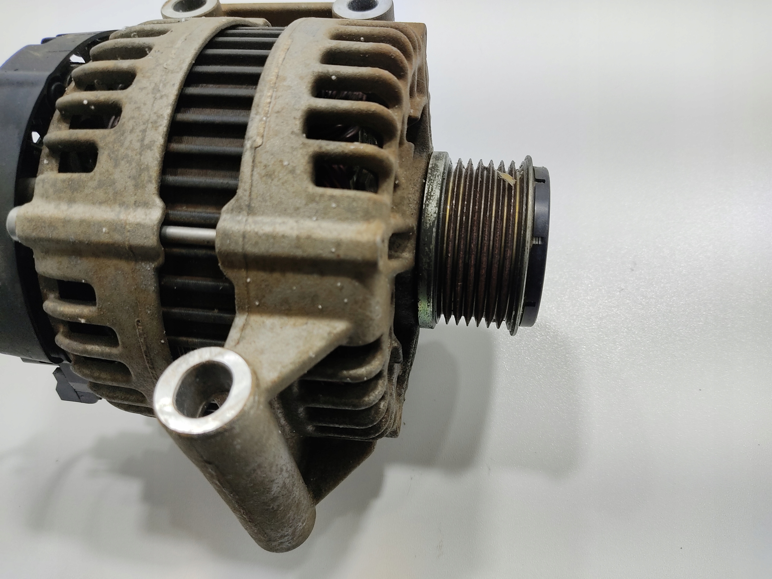 ALTERNÁTOR LAND ROVER DEFENDER 2.4 TDCI 6C1T-10300-CD 0121615003 2007-2014