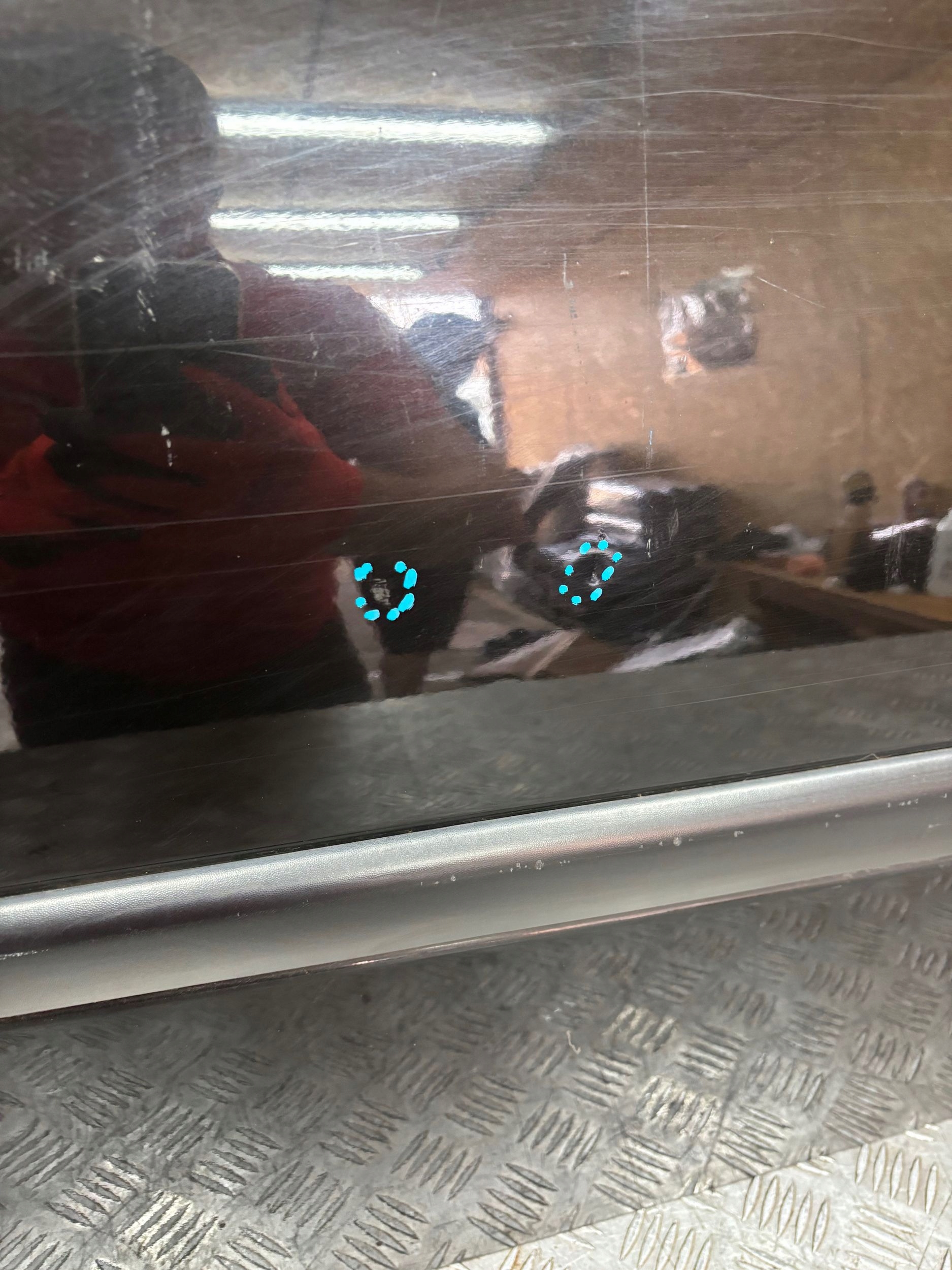 PRAVE DVERE RENAULT TWINGO II 2 07-