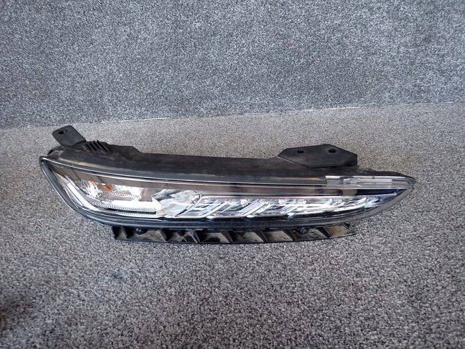 HYUNDAI KONA LED 17- PRAVA HMLOVKA LED drl