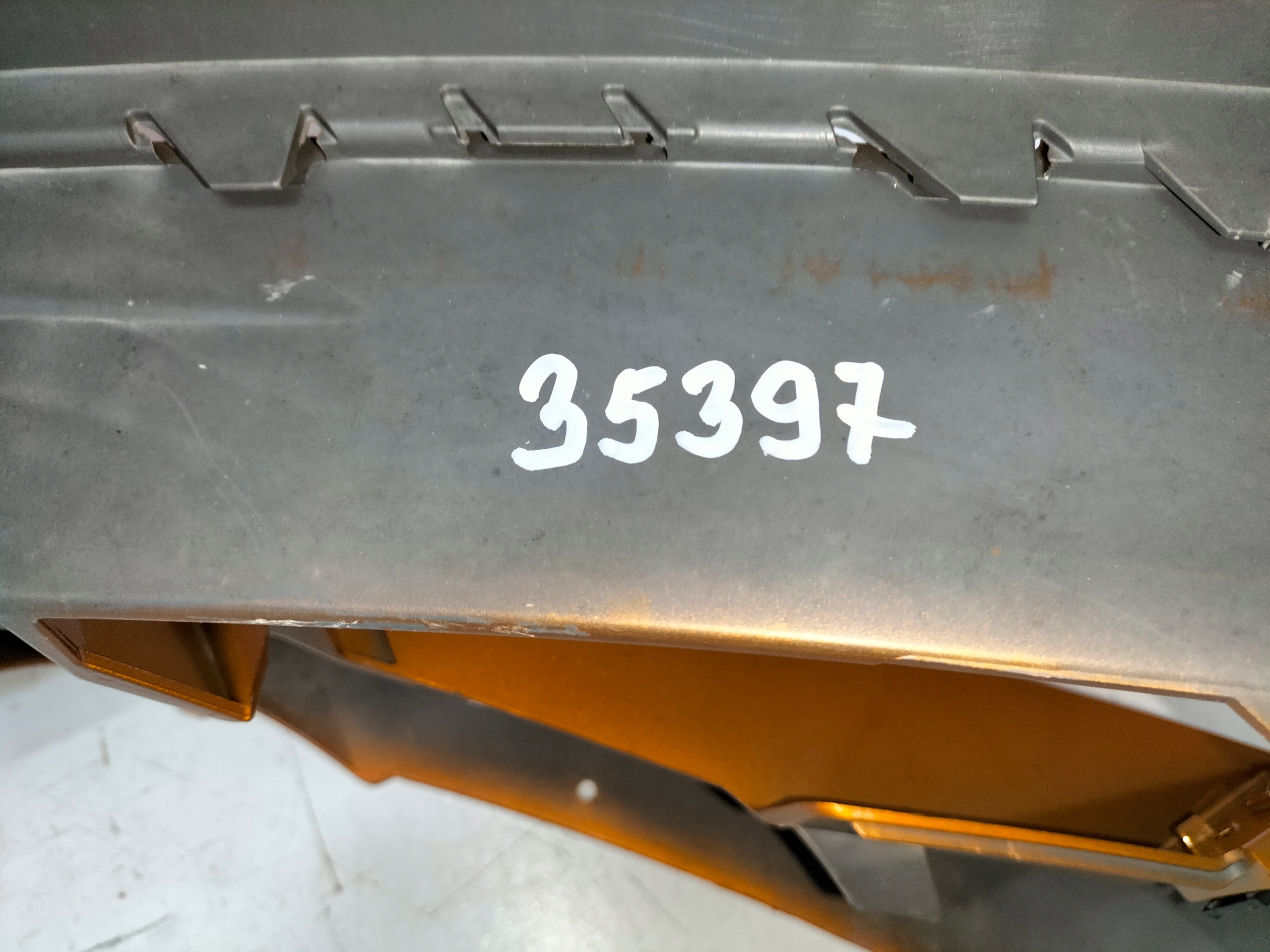 PREDNÝ NÁRAZNÍK SKODA FABIA 4 IV 21-