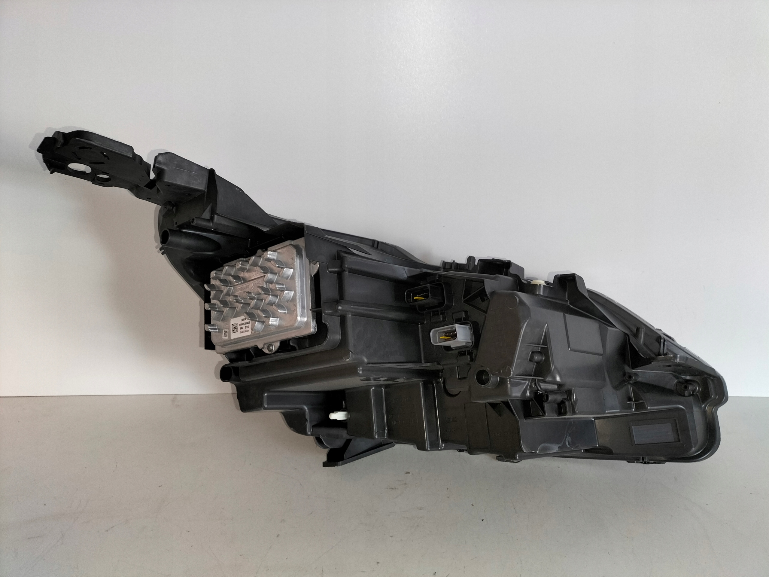 LAVE PREDNE SVETLO PEUGEOT 3008 II 5008 II LIFT 20- FULL LED