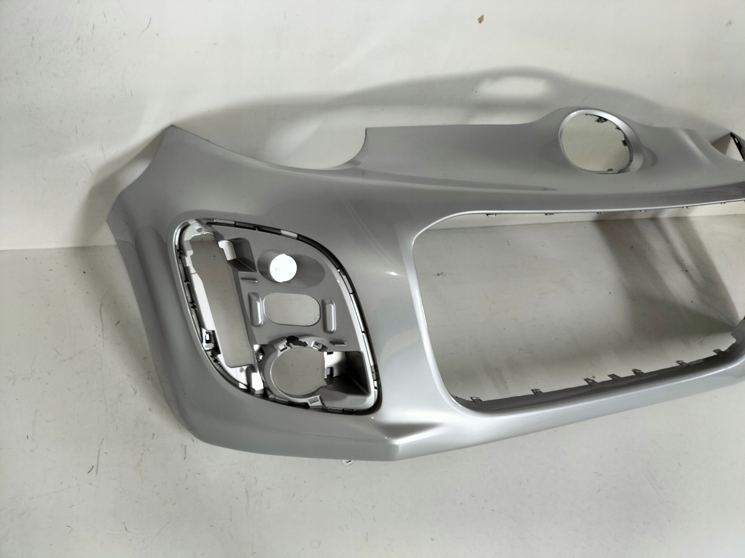PREDNÝ NÁRAZNÍK CITROEN C1 LIFT 12-14