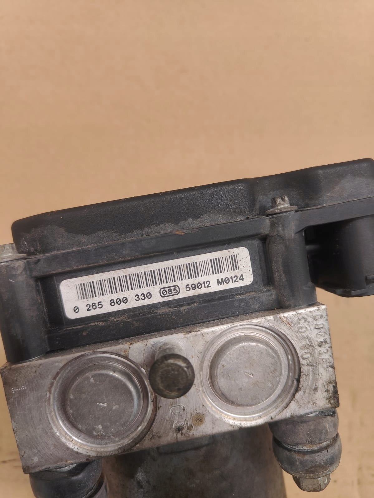 Nissan almera n16 0265800330 47660 bn820 KOCKA ABS RIADIACA JEDNOTKA
