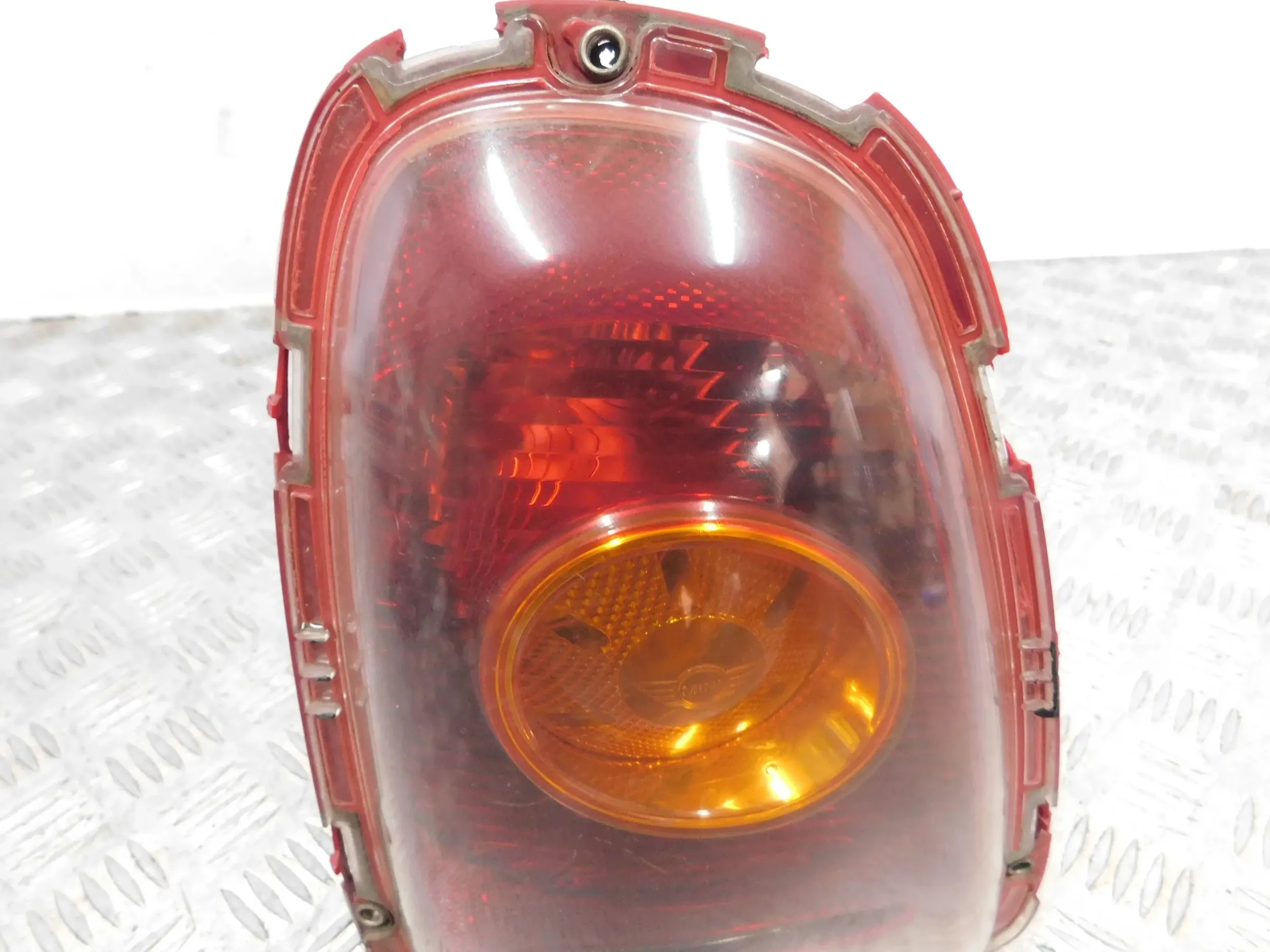 LAVE ZADNE SVETLO MINI COOPER R56