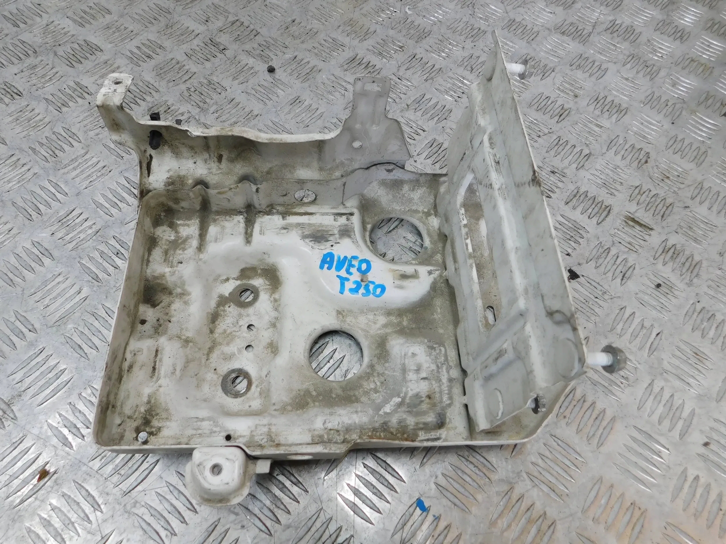 DRZIAK AUTOBATERIE CHEVROLET AVEO T250