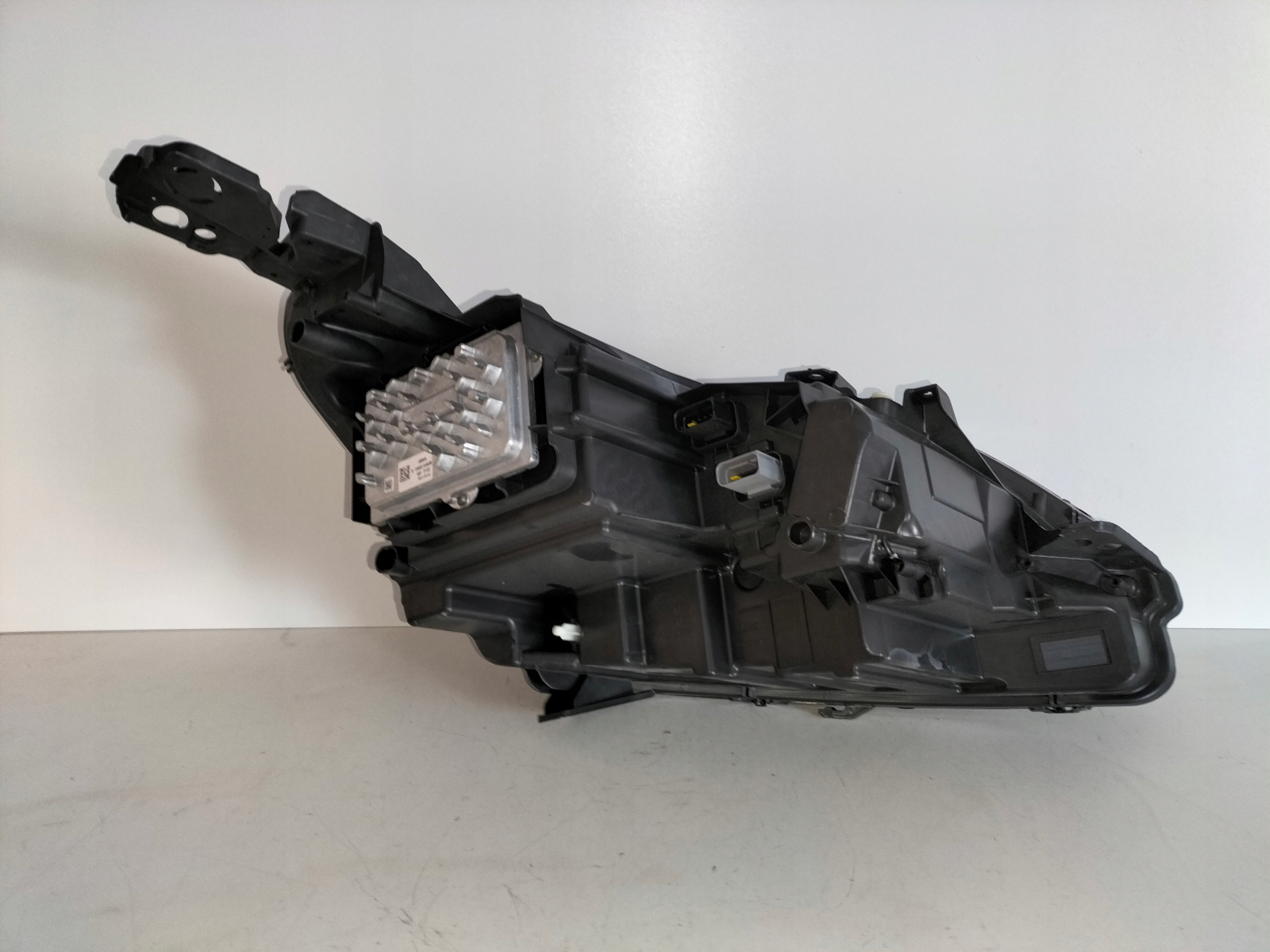 LAVE PREDNE SVETLO PEUGEOT 3008 II 5008 II LIFT 20- FULL LED TE