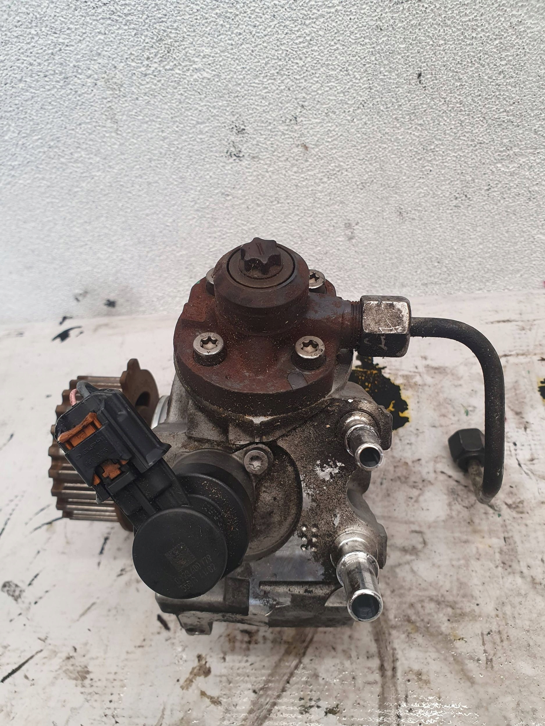 Citroen C4 Grand Picasso II 1.6 e-hdi 0445010739 VSTREKOVACIE ČERPADLO