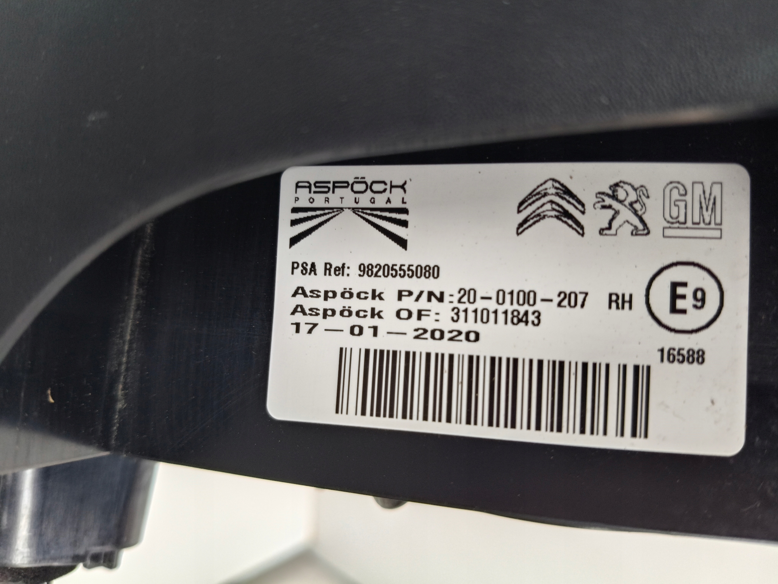 PRAVE ZADNE SVETLO CITROEN BERLINGO IV 18- RIFTER LED