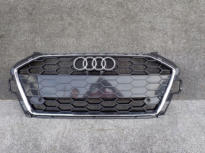 AUDI A4 B9 S-LINE 8W0 LIFT 19- MRIEZKA LISTA