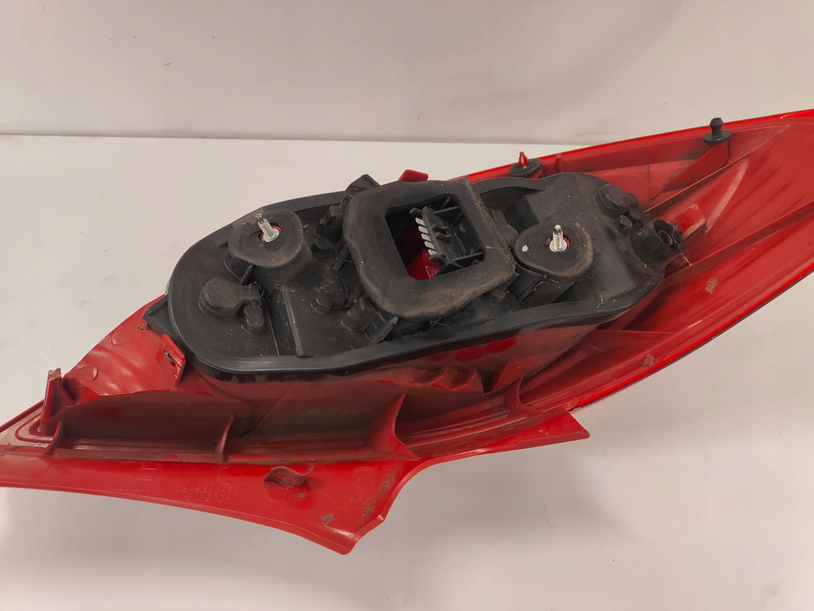 Opel Corsa d 07 3DVER 13211841 ZADNE SVETLONA ZADNA PRAVA
