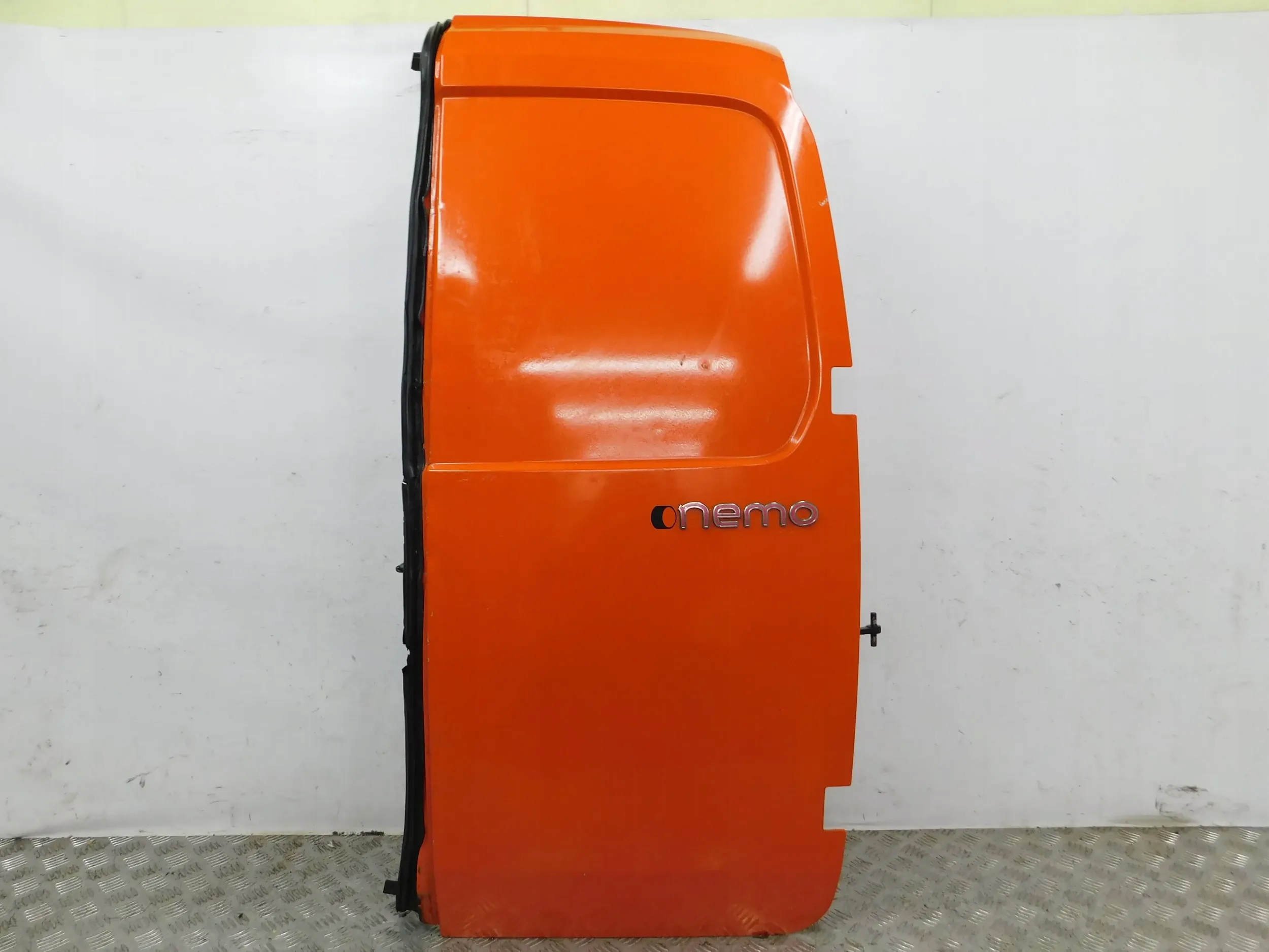 PRAVE ZADNE DVERE CITROEN NEMO FIORINO