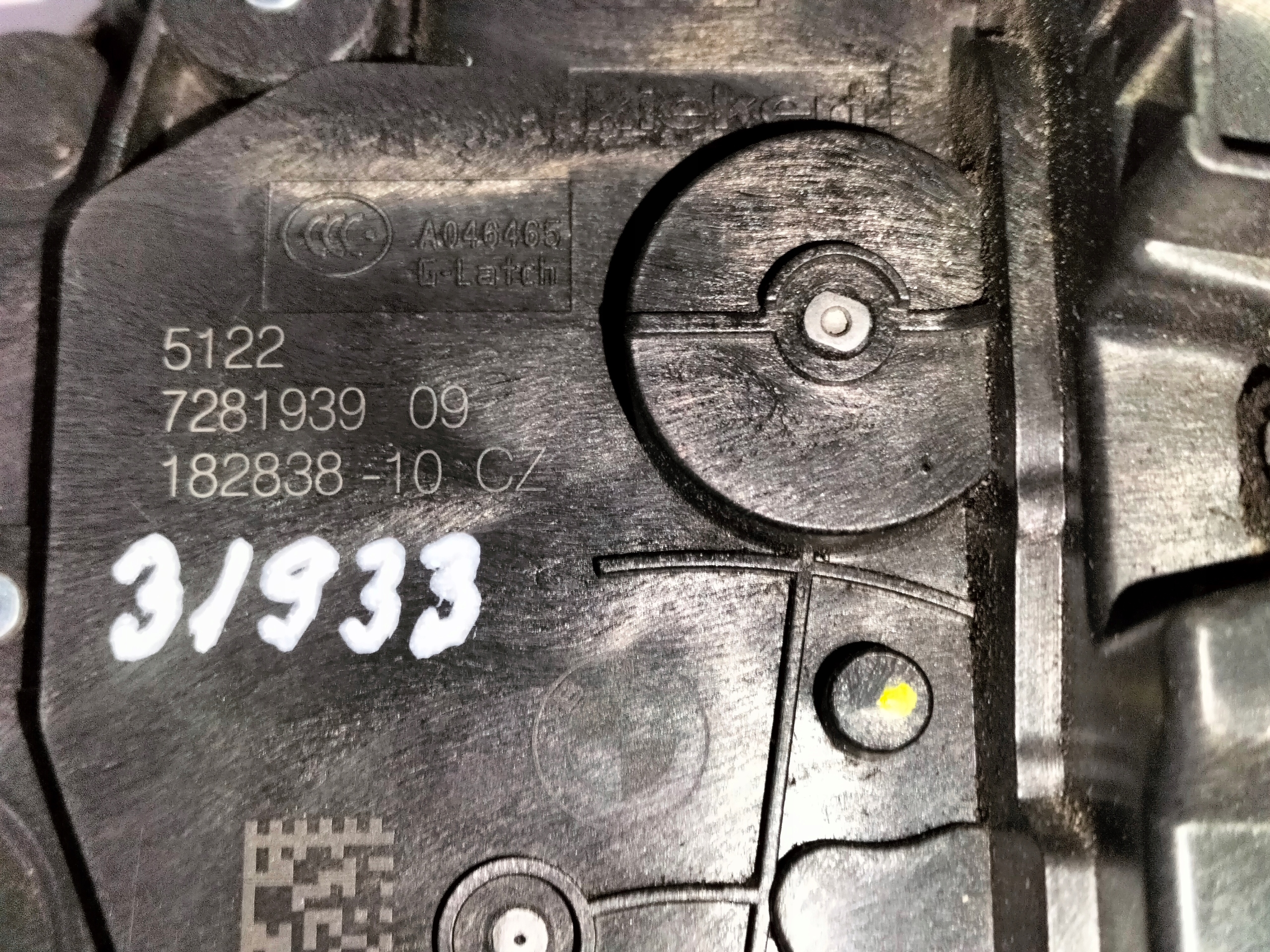 ZÁMOK ĽAVÝCH ZADNÝCH DVERÍ BMW X1 F48 15- KONEKTOR 4 piny